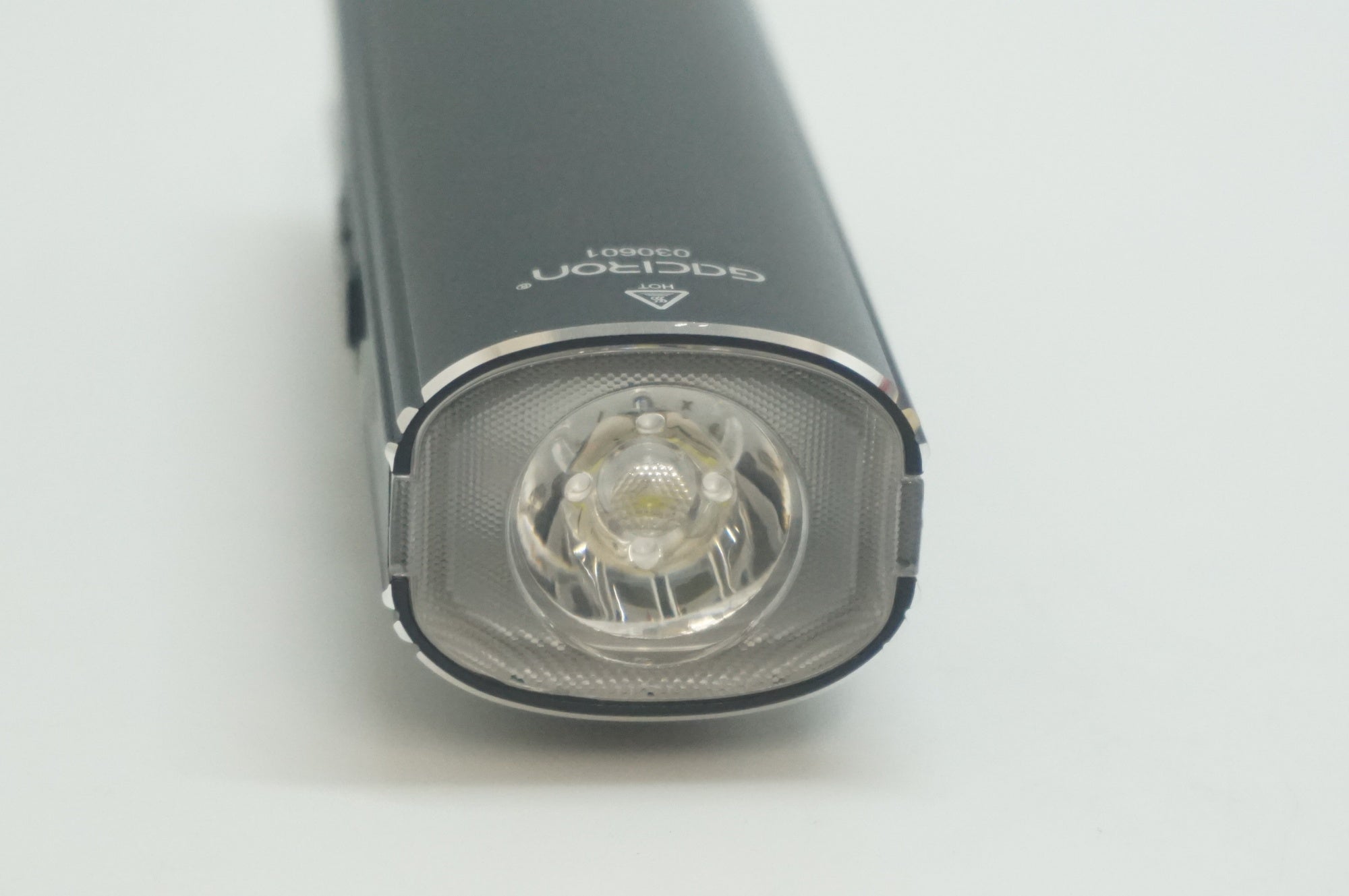 GACIRON 「ガシロン」 V20S-1500 2in1 ライト / 福岡店
