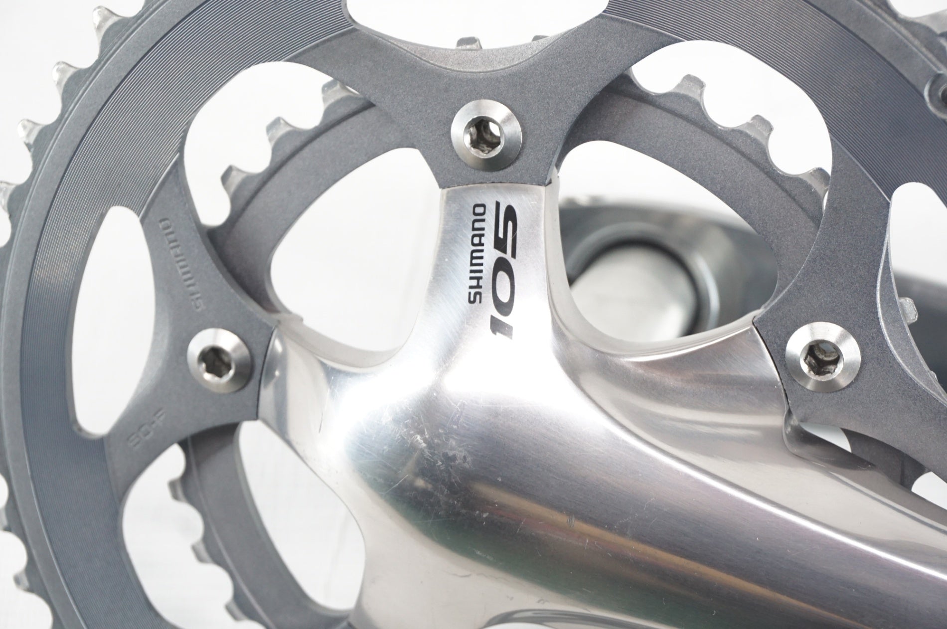 Shimano 105 FC-5600クランクセット（シマノ (shimano) FC-5600