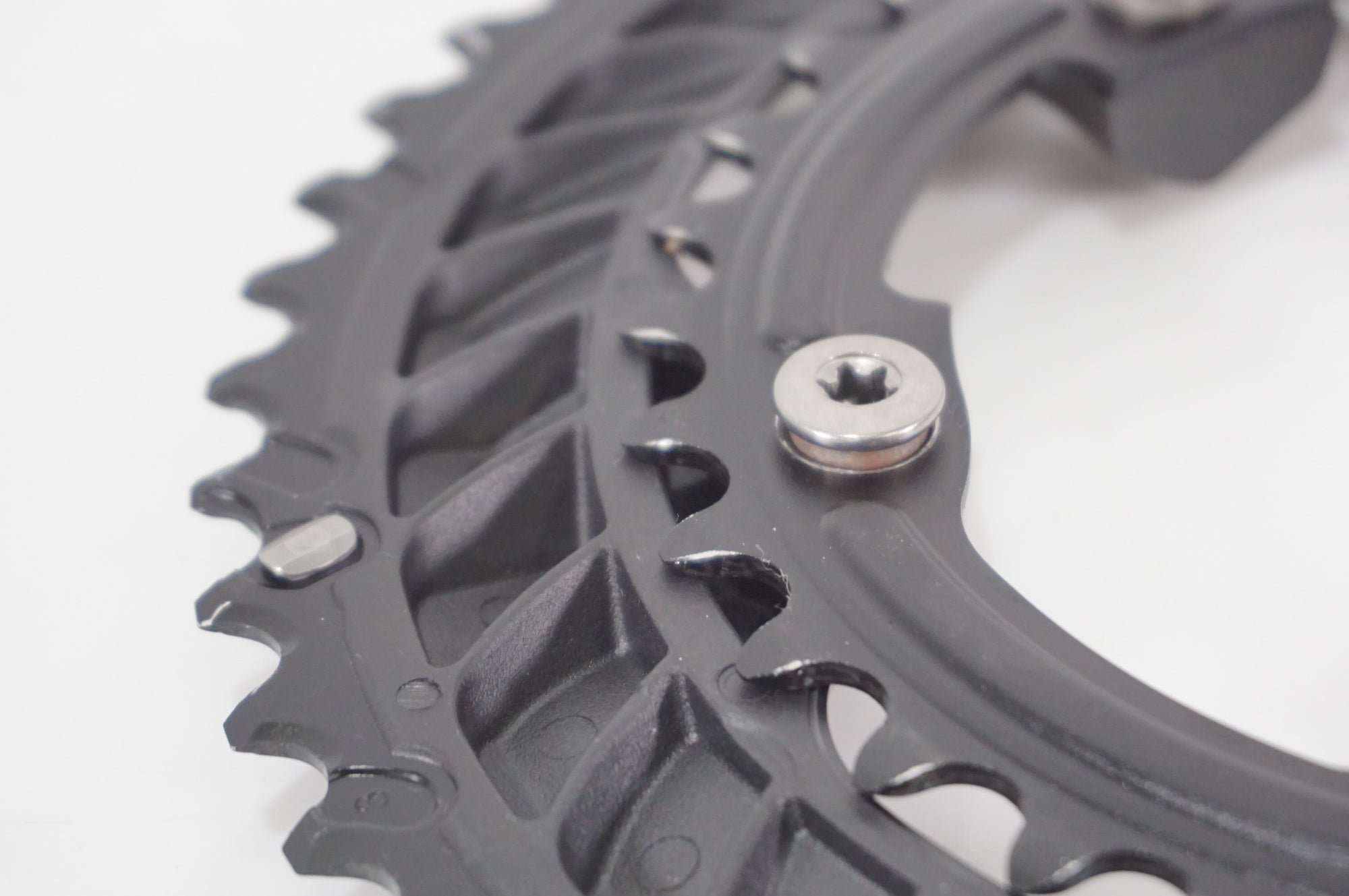 SHIMANO 「シマノ」 105 R7000 50-34T チェーンリングセット