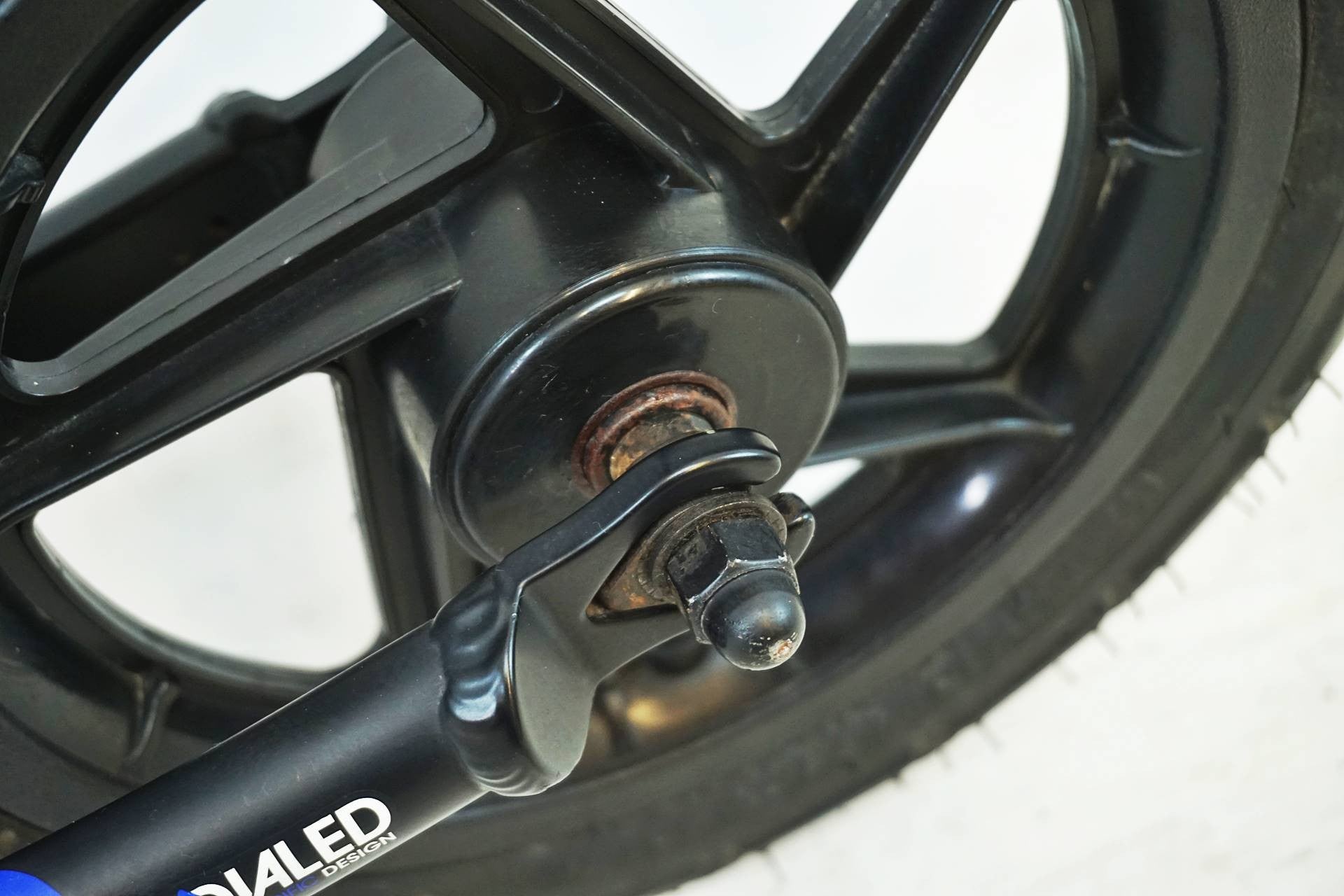 TREK 「トレック」 KICKSTER 2016年モデル 12インチ キックバイク / 有明ガーデン店