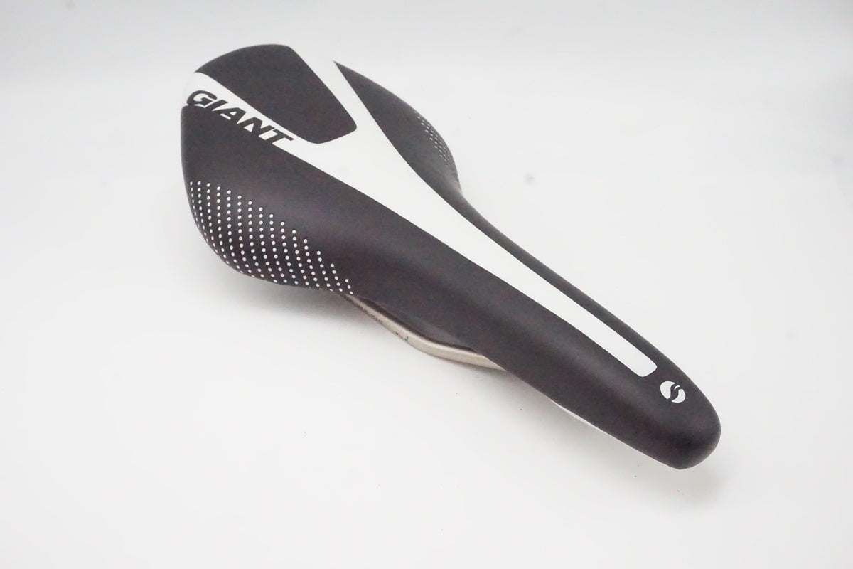 GIANT「ジャイアント」」 VL-1184 サドル/ 京都西院店