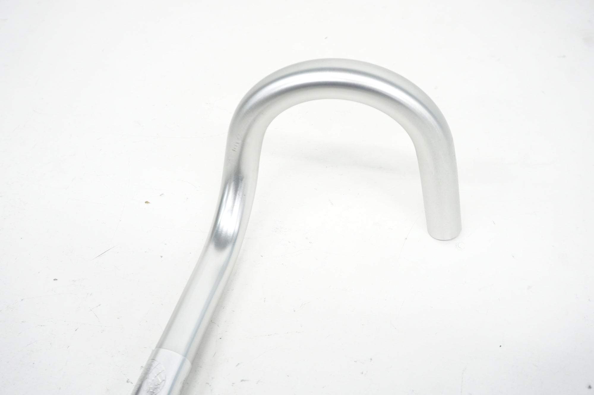 NITTO 「ニットー」 UNIVERSIADE 105 Φ25.4 410mm ハンドル / 阪急塚口店