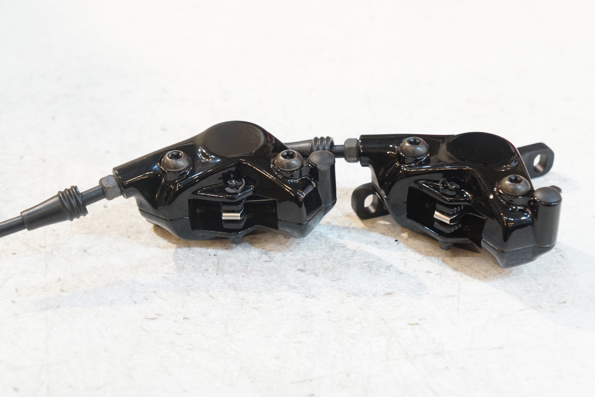 SRAM 「スラム」 FORCE E-TAP AXS レバー＋ブレーキセット / バイチャリ浦和ベース