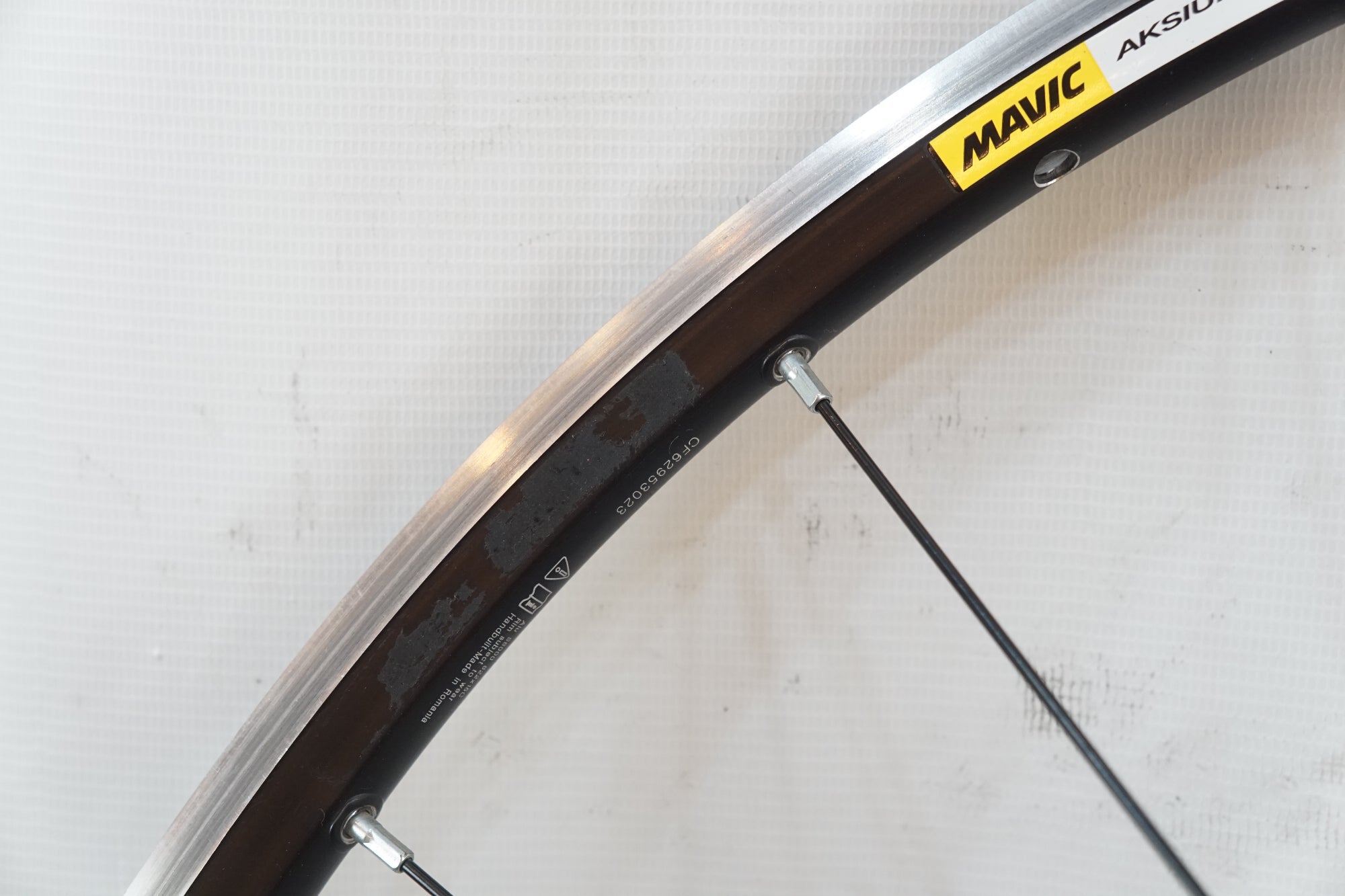 MAVIC 「マビック」 AKSIUM シマノ11速 ホイールセット / バイチャリ浦和ベース