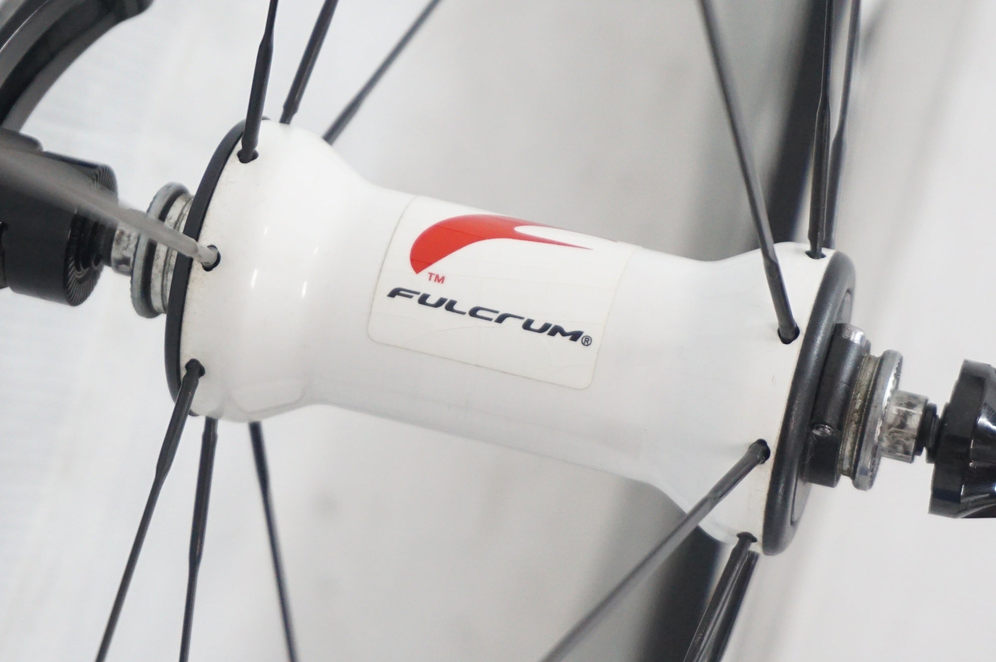 FULCRUM RACING3 シマノ11sフリー（新品購入後300km使用） オールマイティーに使える優等生！FULCRUM （フルクラム） RACING3