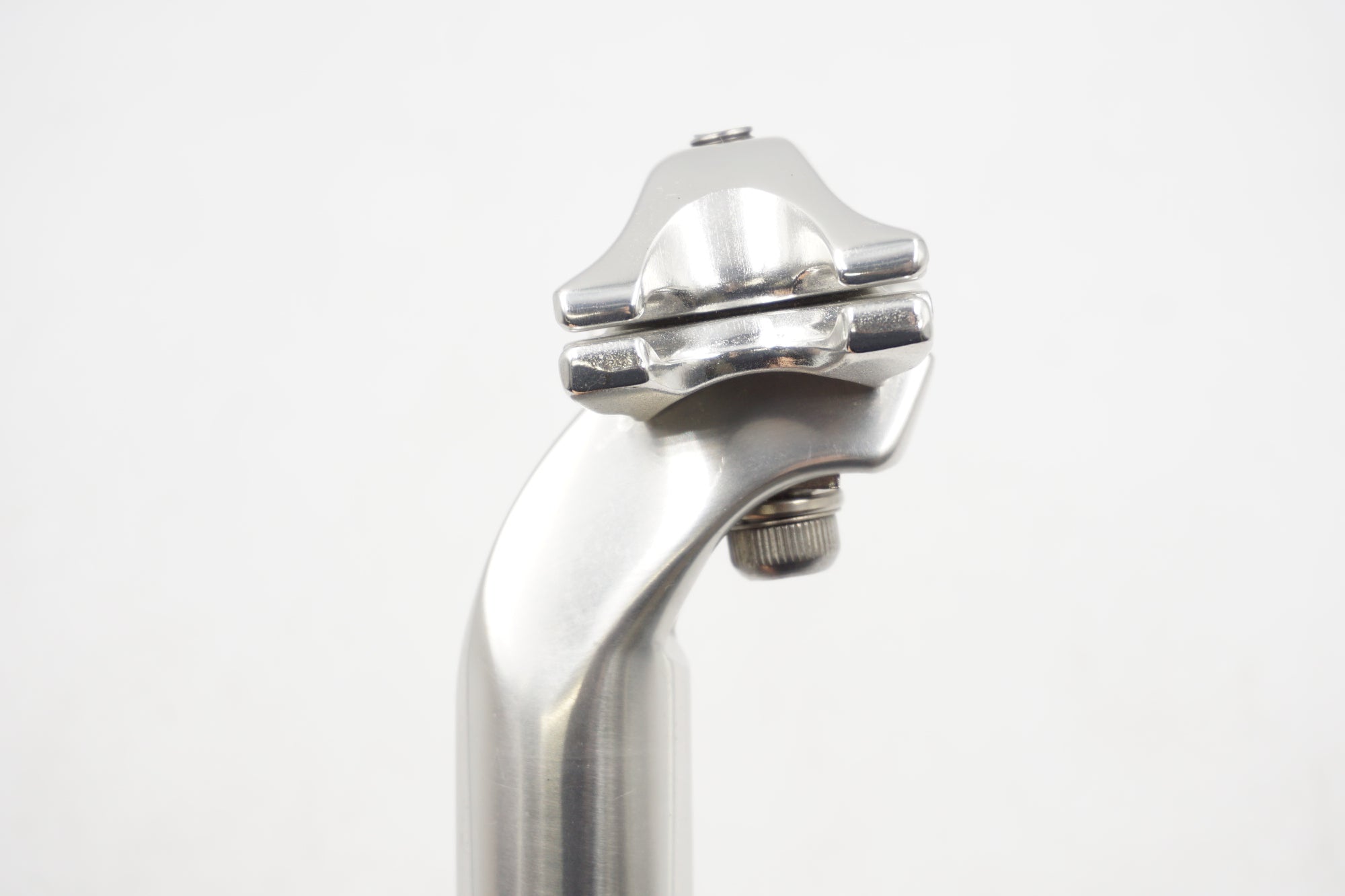 NITTO 「ニットー」 65 Φ27.2 300mm シートポスト / 奈良店