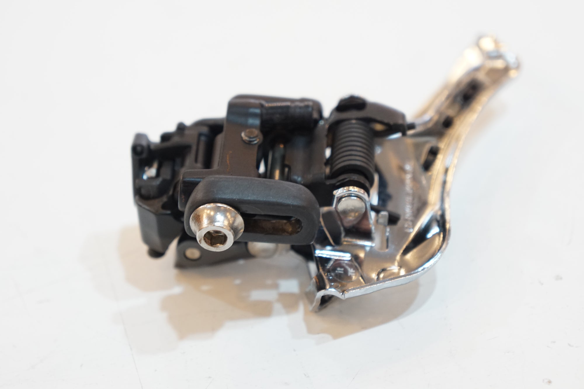 SHIMANO 「シマノ」 GRX FD-RX810 フロントディレイラー / バイチャリ浦和ベース