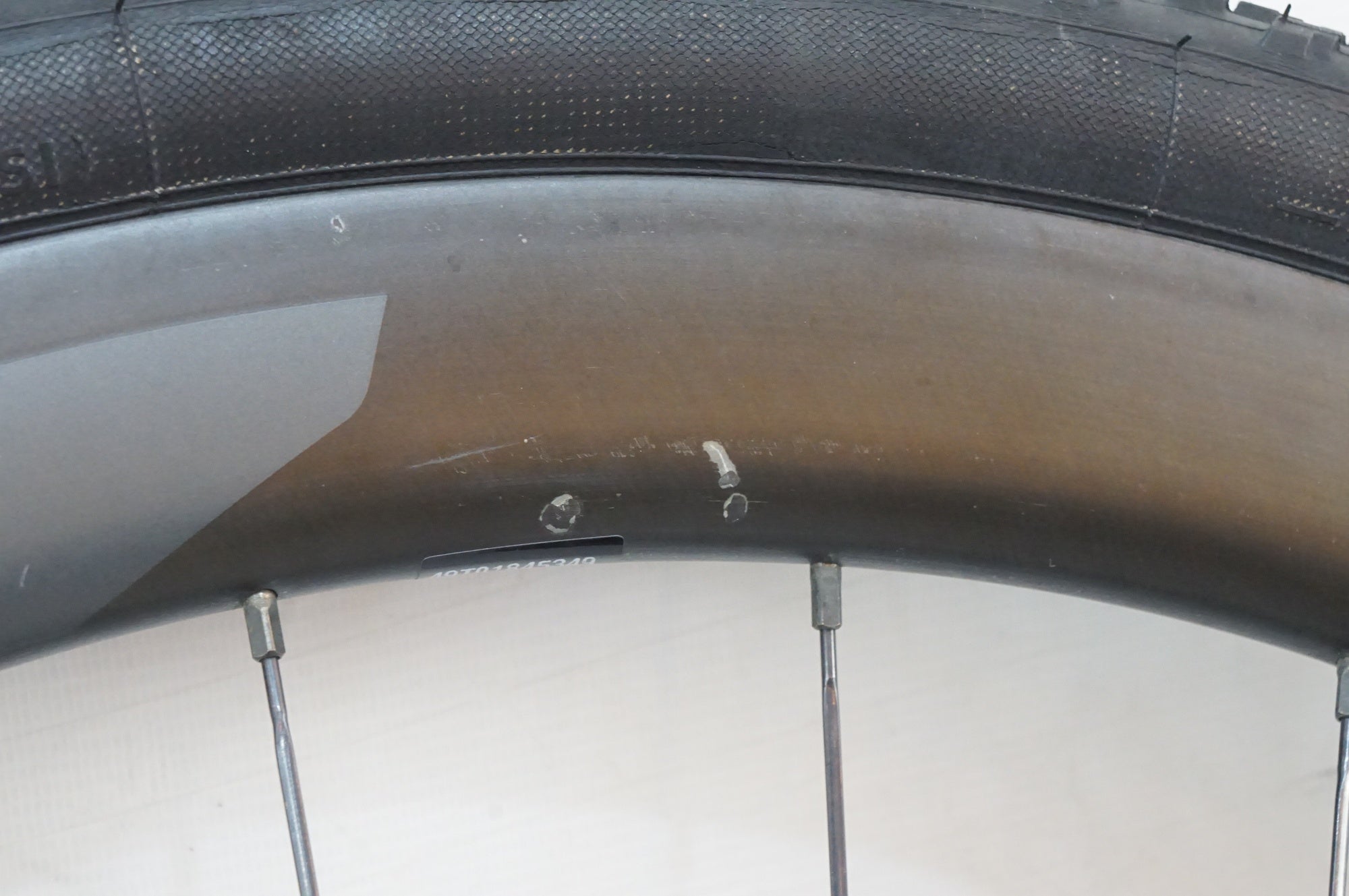ZIPP 「ジップ」 303S TUBELESS DISC シマノ11S ホイールセット / バイチャリ浦和ベース