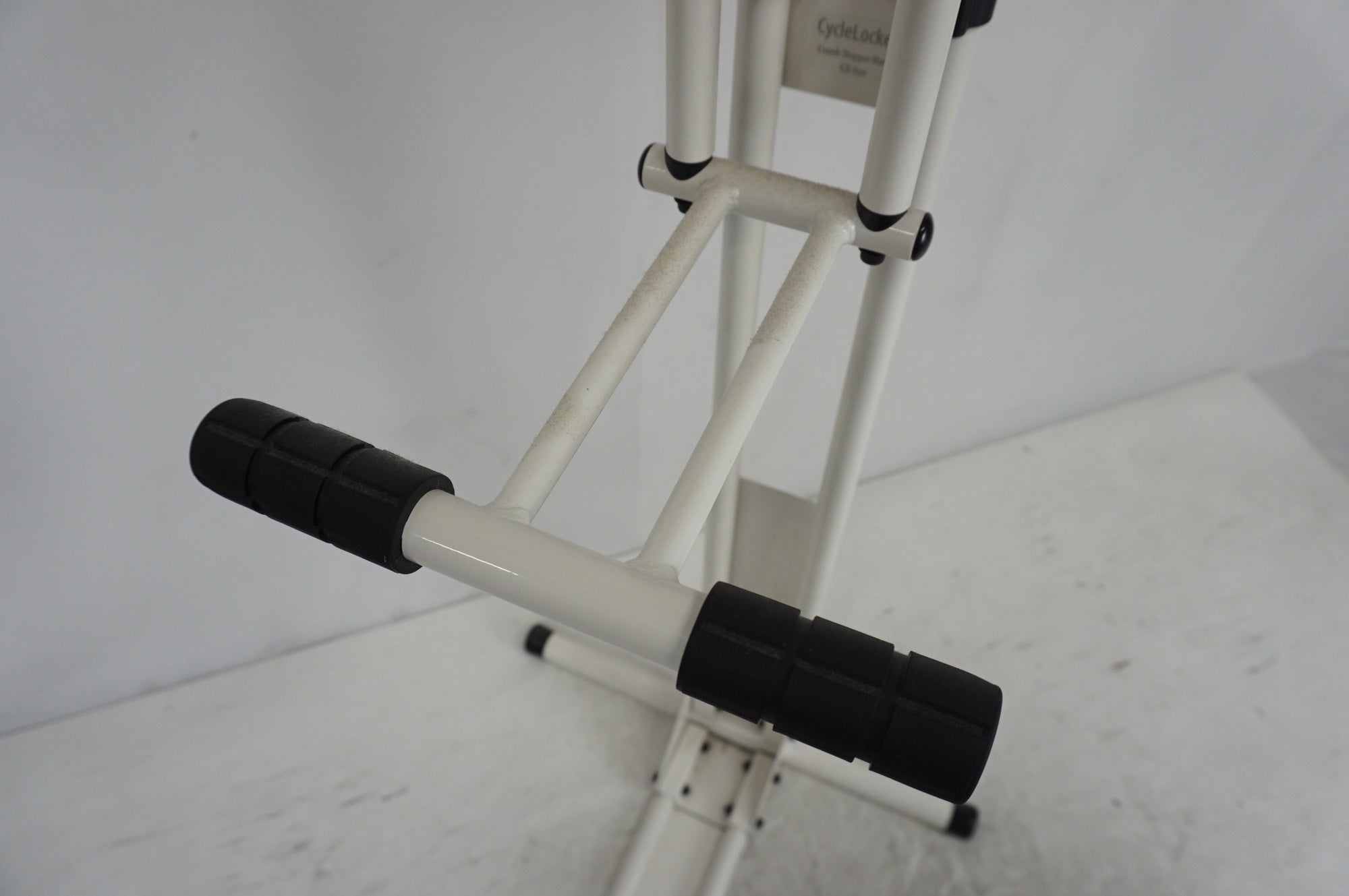 CYCLE LOCKER 「サイクルロッカー」 CS-650 ディスプレイスタンド / 大宮店