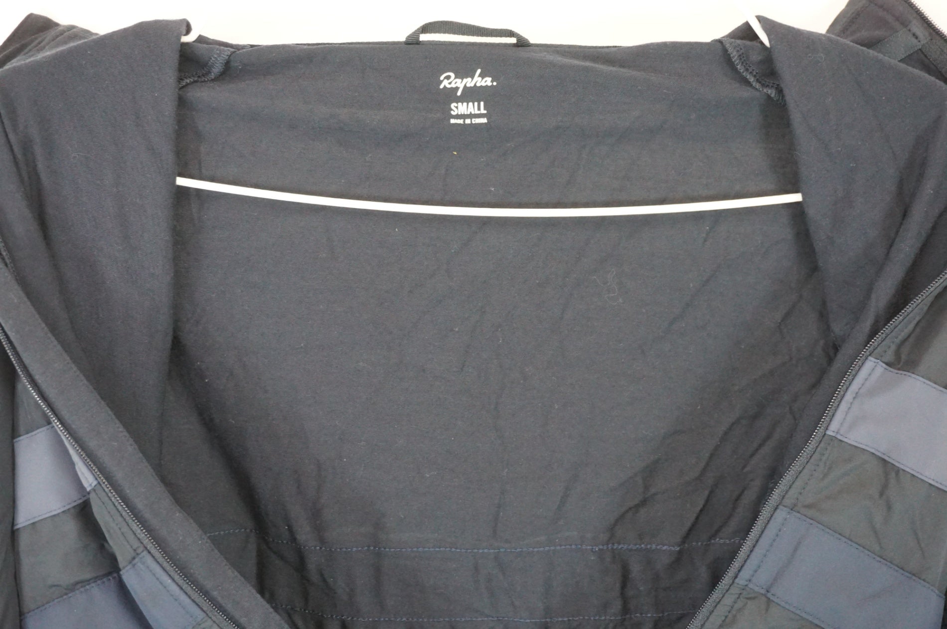 RAPHA 「ラファ」 MEN'S LONG SLEEVE WINDBLOCK BREVET サイズS ジャージ / 宇都宮店