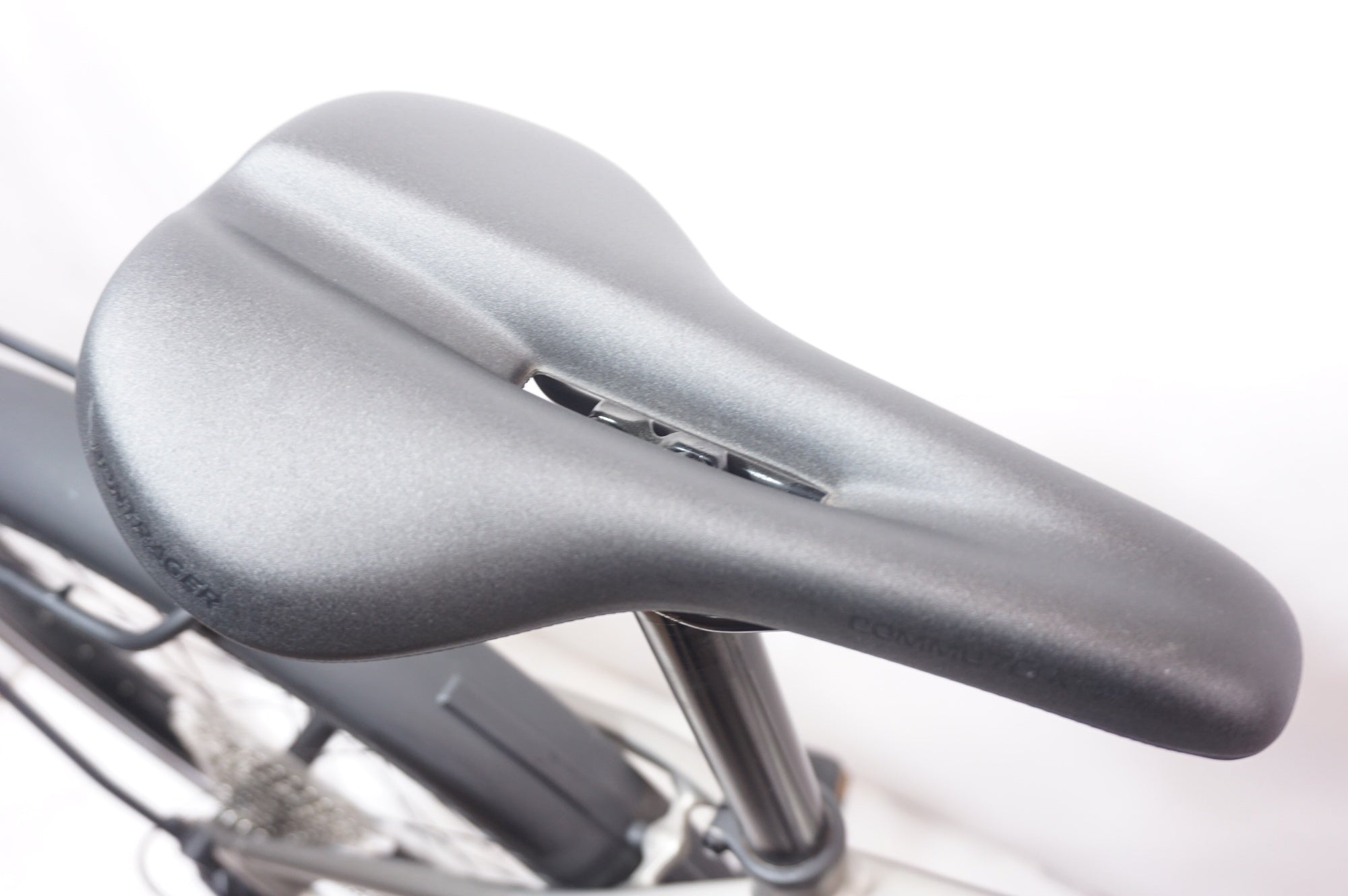 TREK 「トレック」 ALLANT+8 2022年モデル E-BIKE / 世田谷店