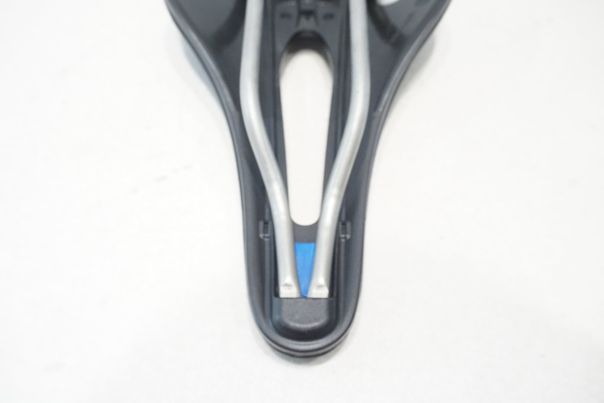 SELLE ITALIA 「セライタリア」 SLR BOOST チタンレール サドル / 横浜戸塚店