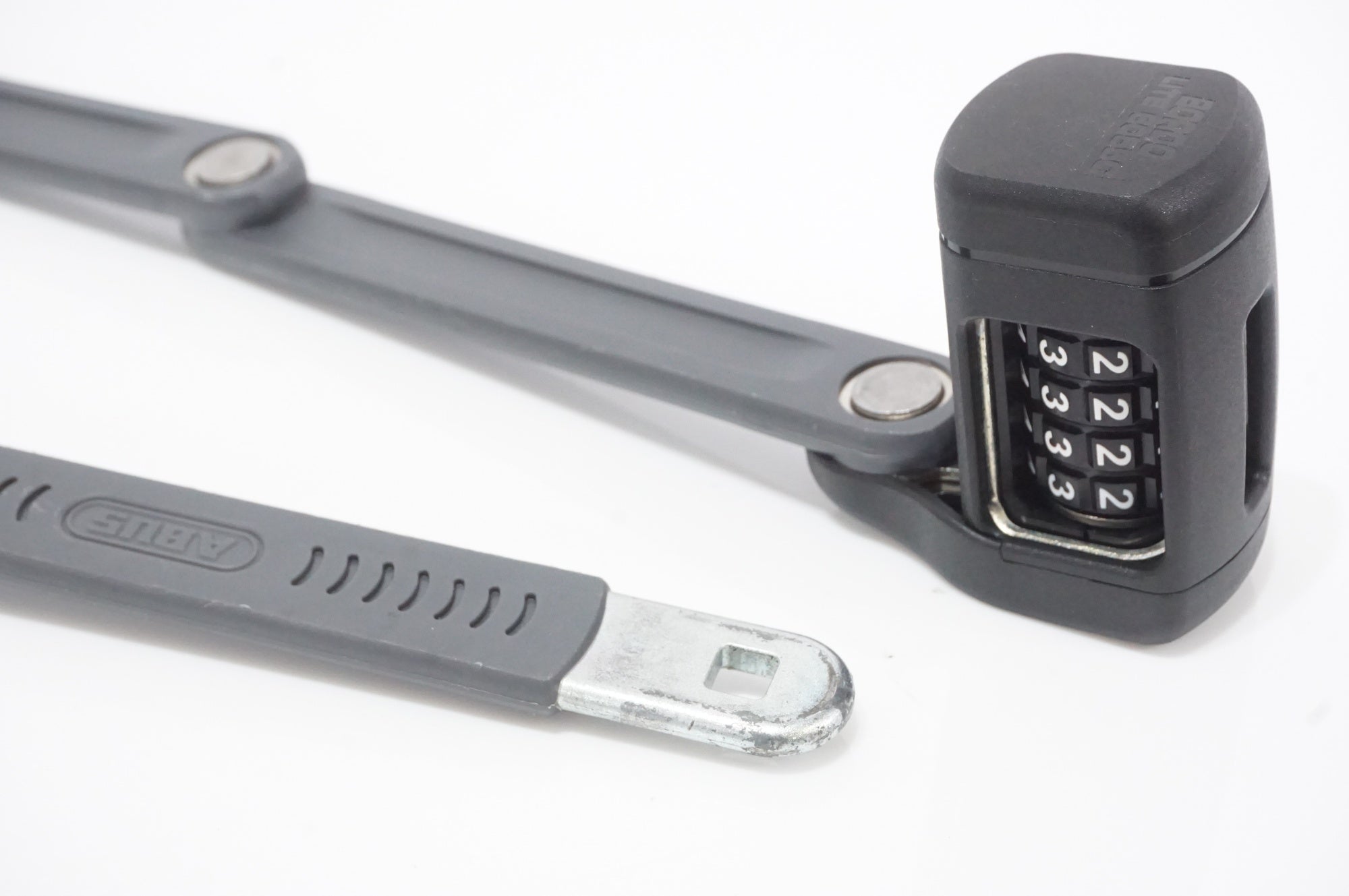 ABUS 「アブス」 BORDO LITE 6055C ロック / AKIBA店