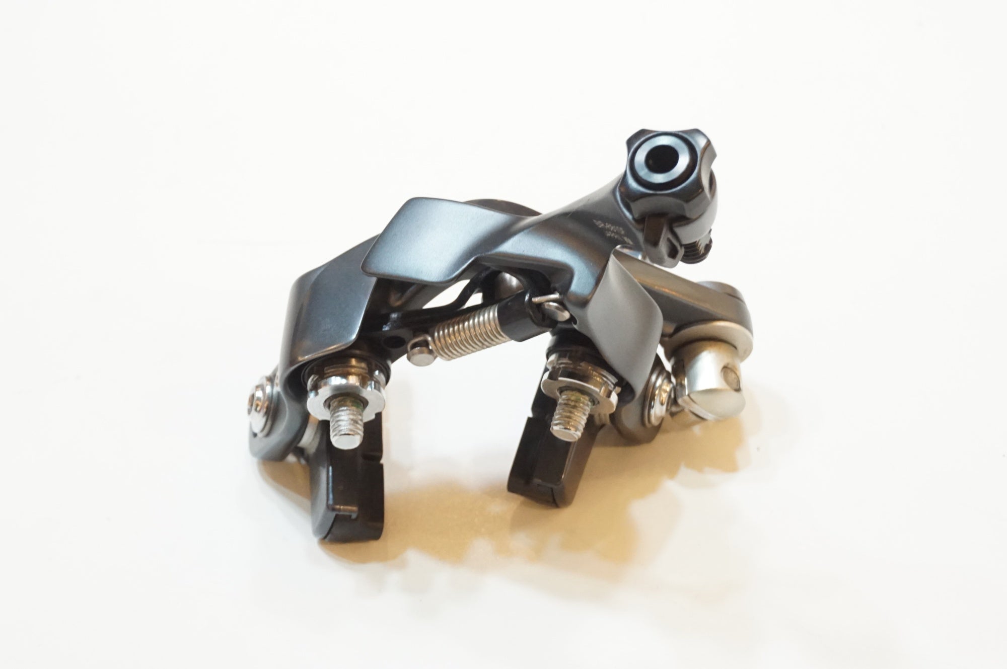 SHIMANO 「シマノ」 ULTEGRA BR-6810-F ダイレクトマウントブレーキ / 浦和ベース