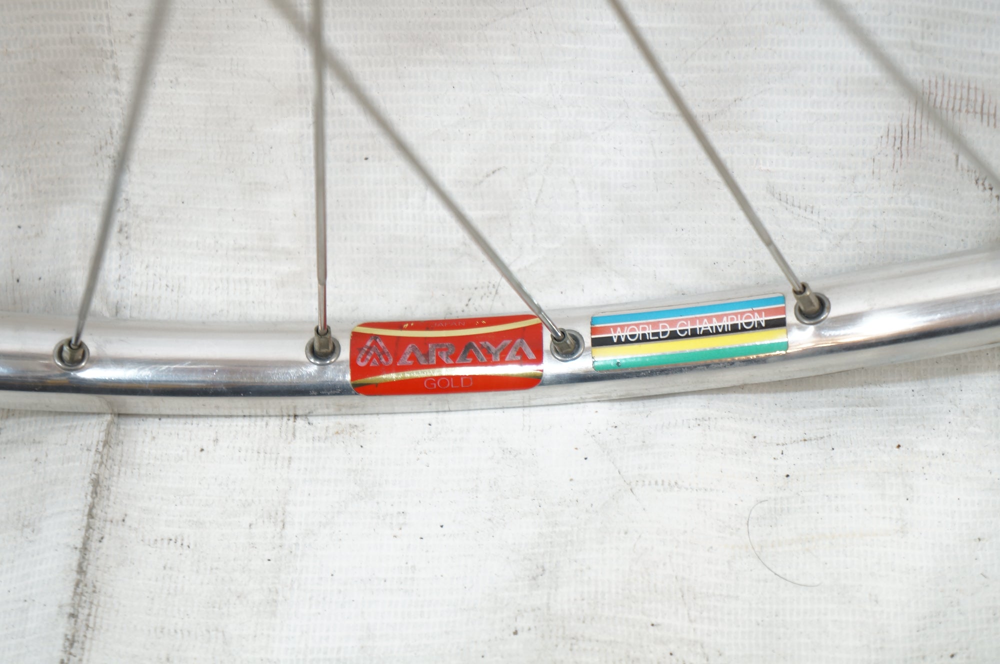 SHIMANO 「シマノ」 DURA-ACE HB-7710 ARAYA GOLD フロントホイール