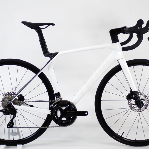 TREK 「トレック」 MADONE SL5 GEN8 2025年モデル ロードバイク