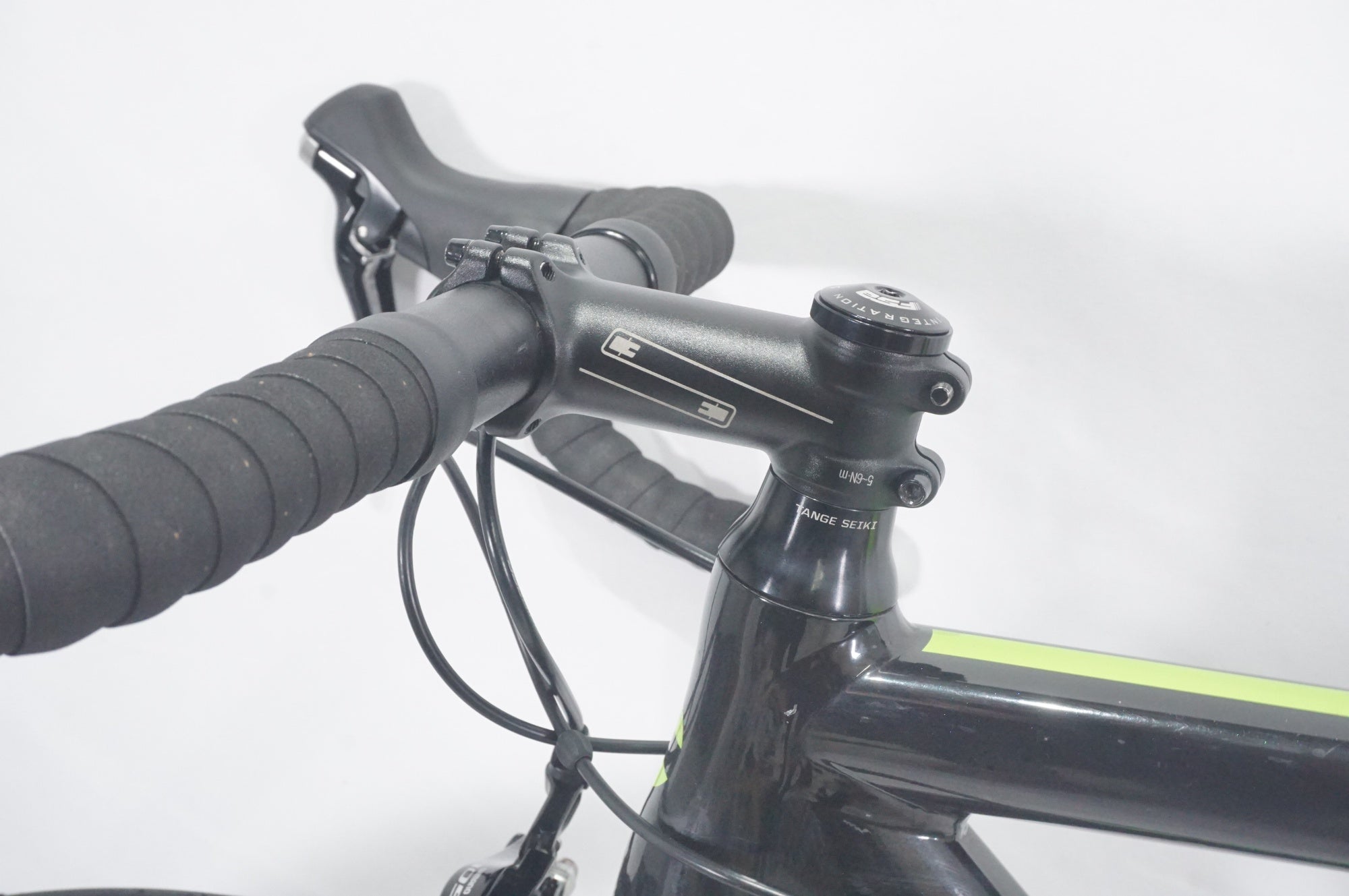 CANNONDALE 「キャノンデール」 CAAD12 105 2018年モデル カスタム ロードバイク  / AKIBA店