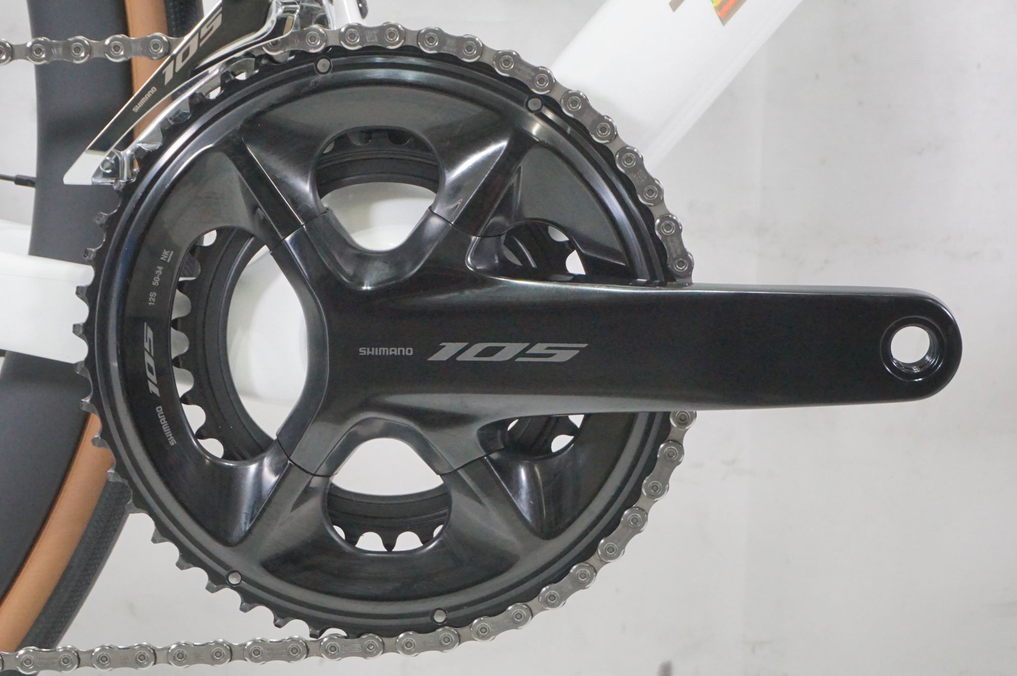 TREK 「トレック」 MADONE SL6 GEN8 2024年モデル ロードバイク