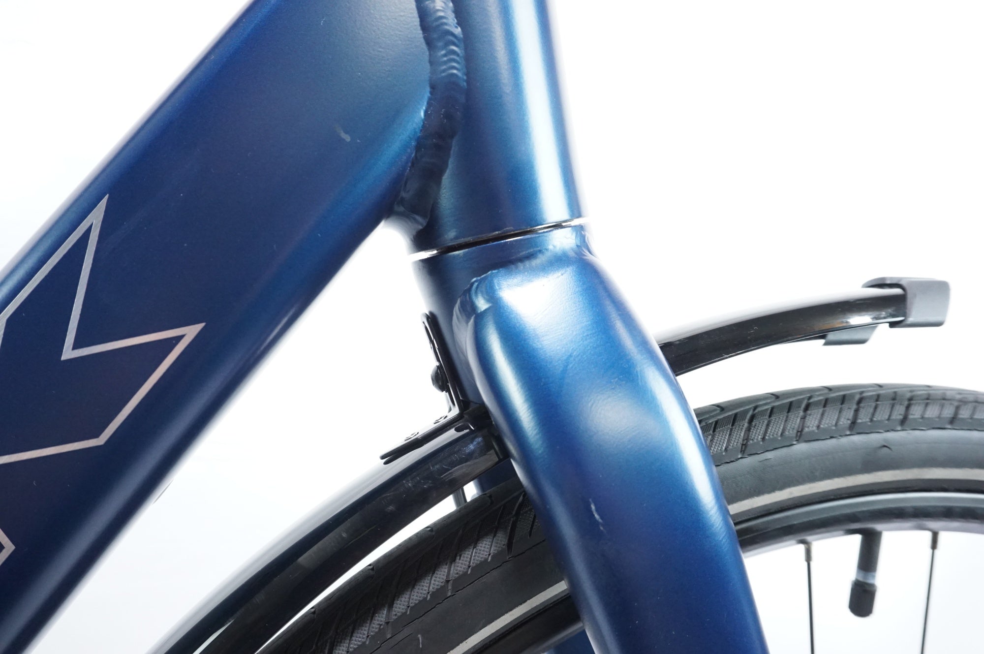 TREK 「トレック」 FX+ 2 2023年モデル 電動アシスト自転車 / 中目黒店