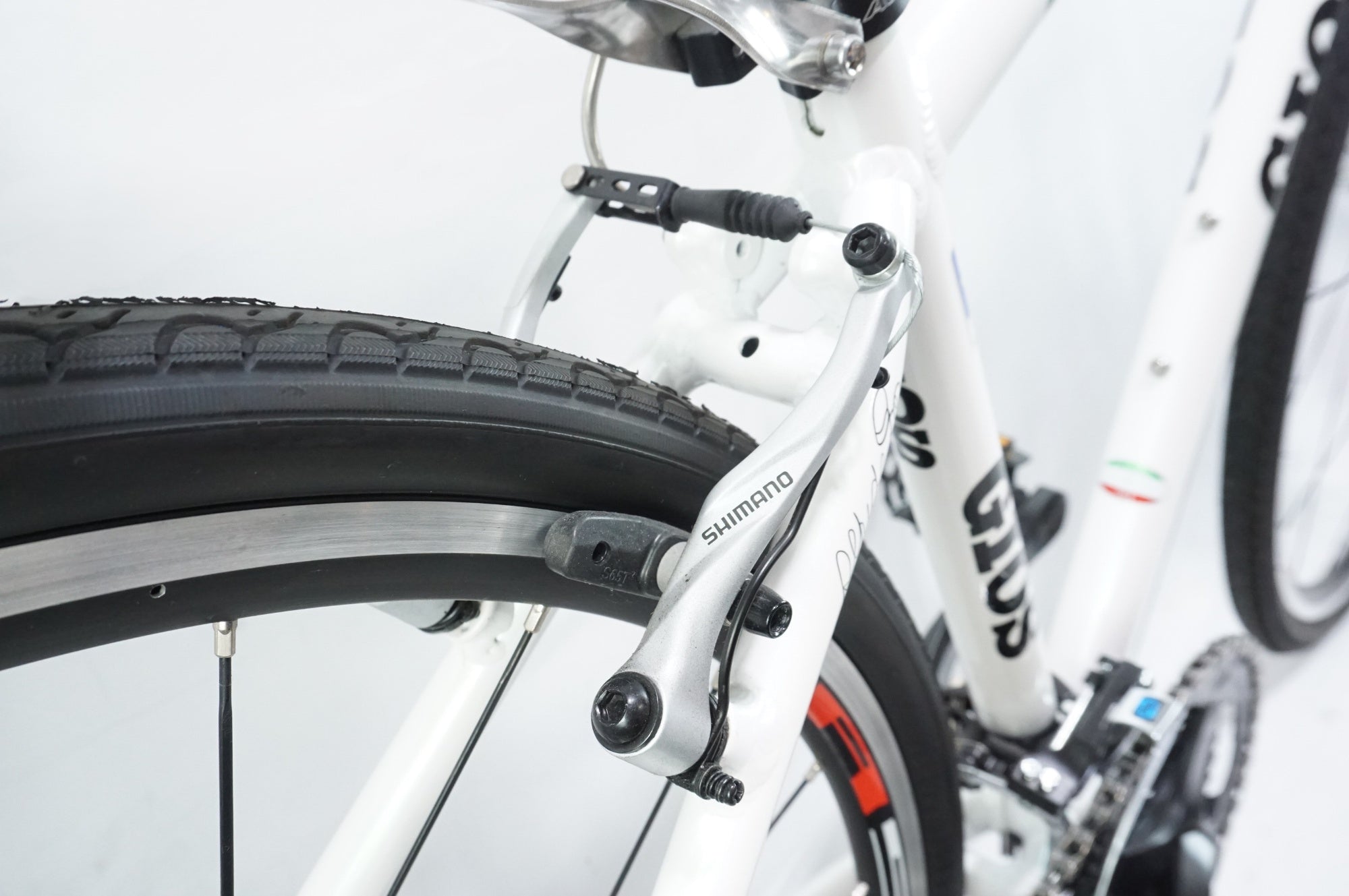 GIOS 「ジオス」 MISTRAL 2023年モデル クロスバイク / 中目黒店