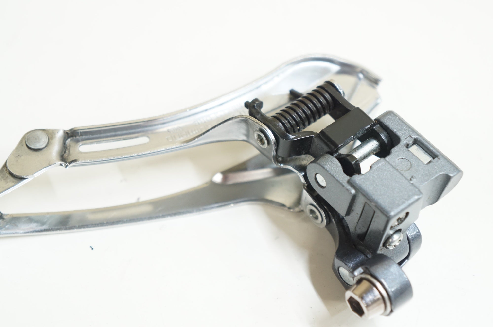 SHIMANO 「シマノ」 FD-2400 フロントディレイラ― / 大宮店