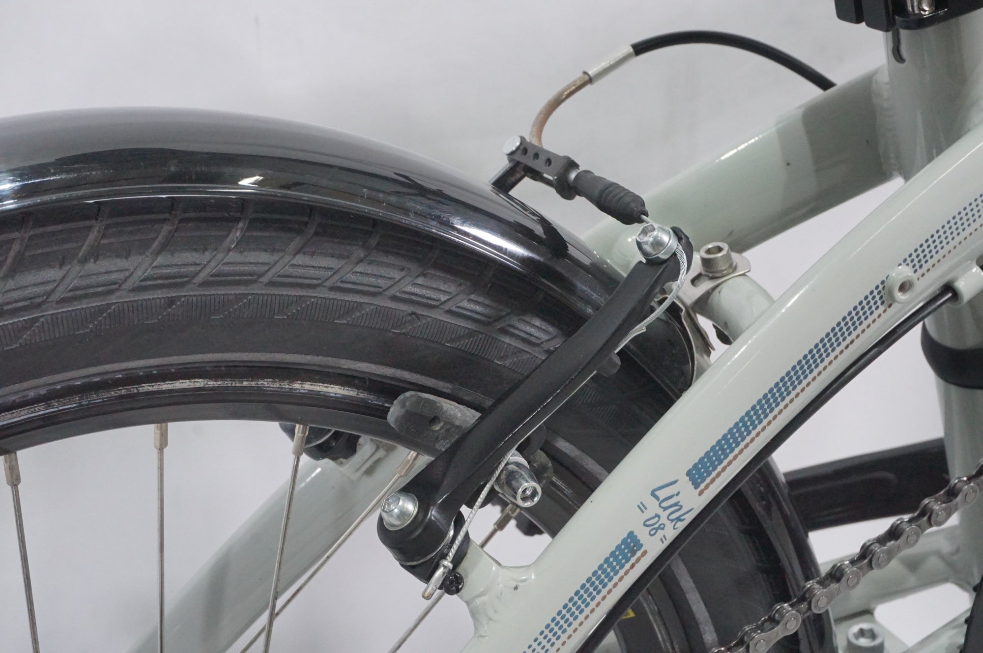 TERN 「ターン」　LINK D8 2022年モデル 折り畳み自転車  / AKIBA店