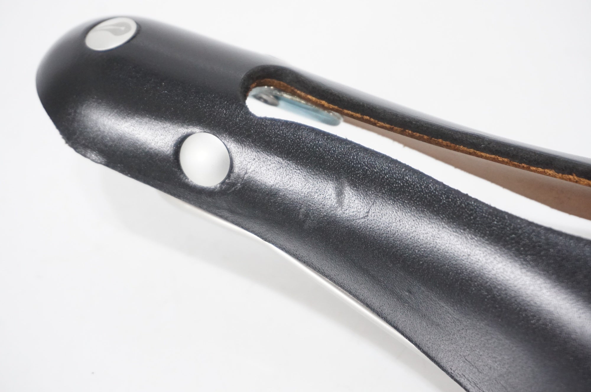 SELLE ANATOMICA 「セラ アナトミカ」 X2 サドル / AKIBA店