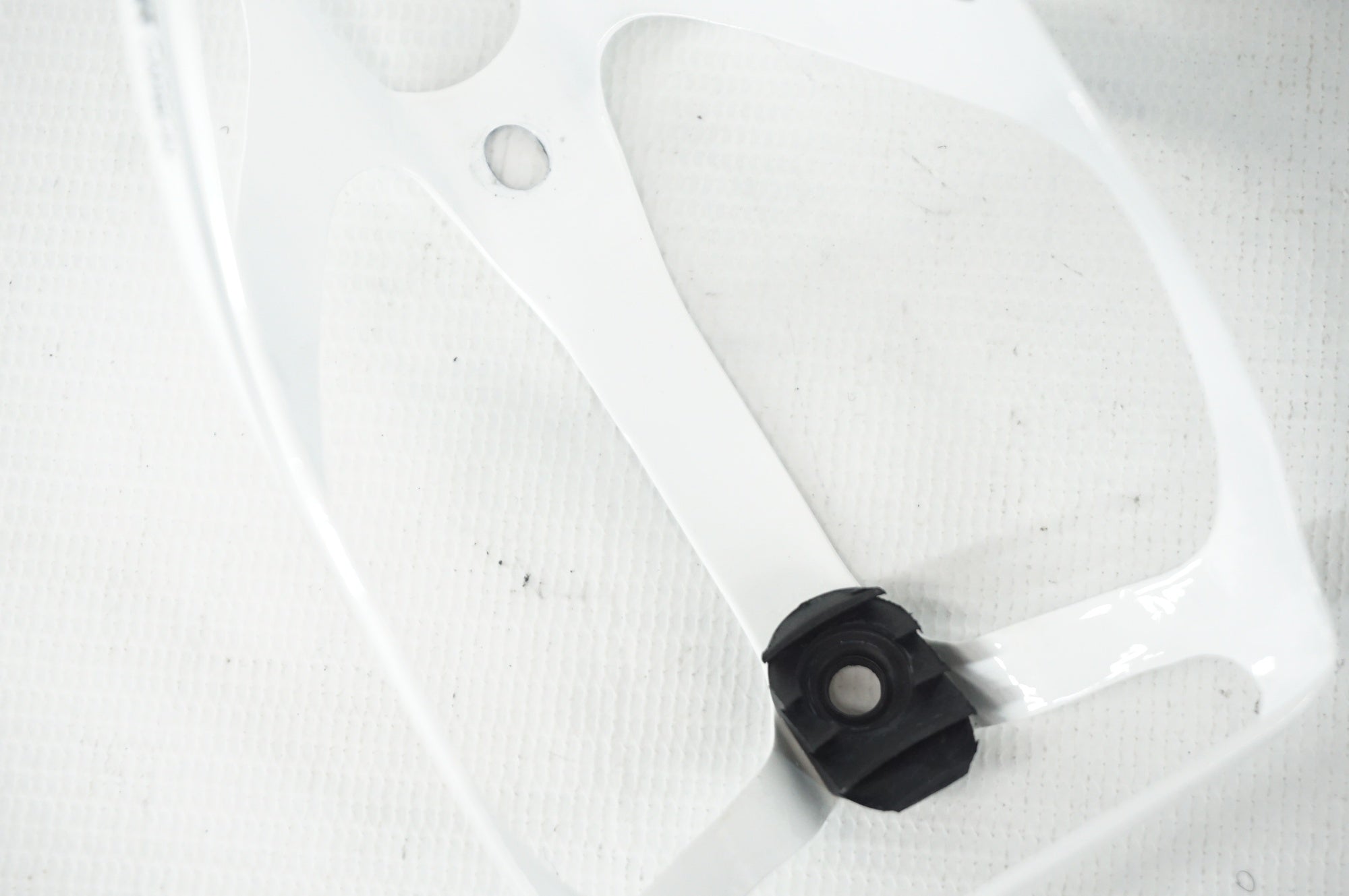 LOOK 「ルック」 SUPERLIGHT CARBON ボトルケージセット / 阪急塚口店