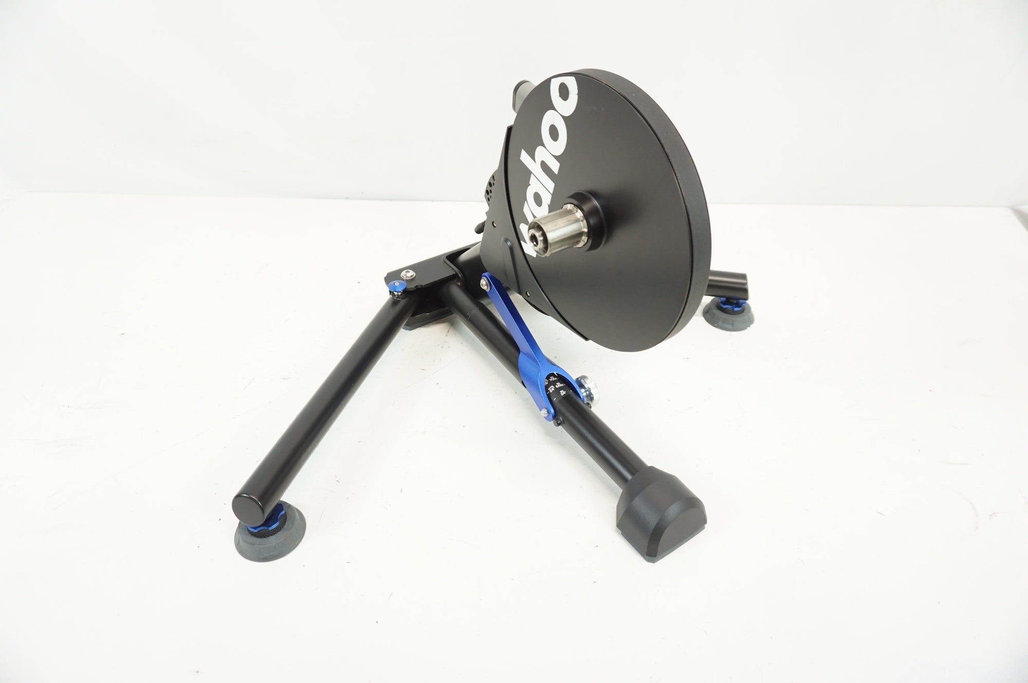 WAHOO 「ワフー」 KICKR V5 WF113 スマートトレーナー / 宇都宮店