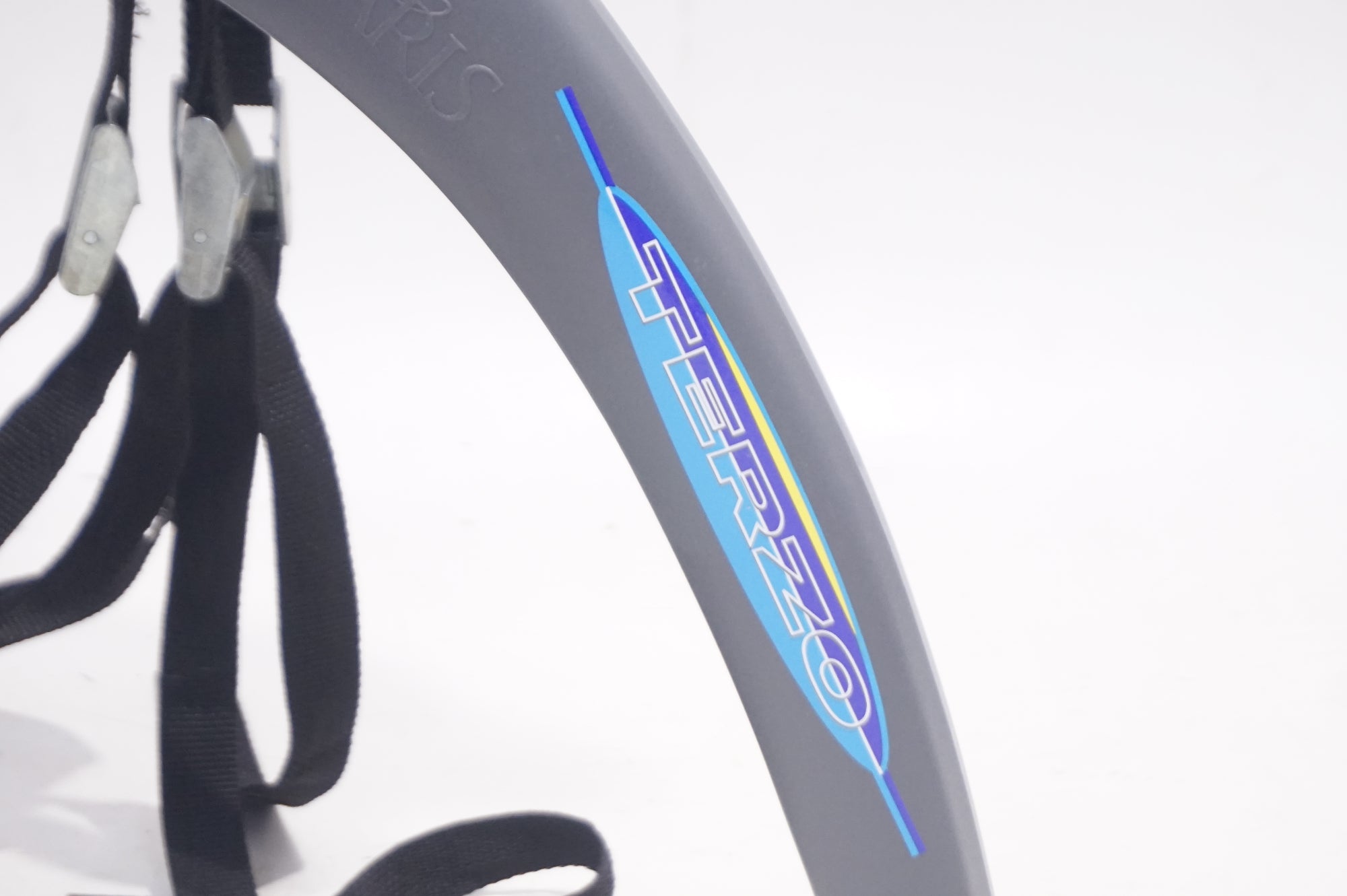 TERZO 「テルッツオ」 SARIS EC16 サイクルキャリア / 大阪門真店