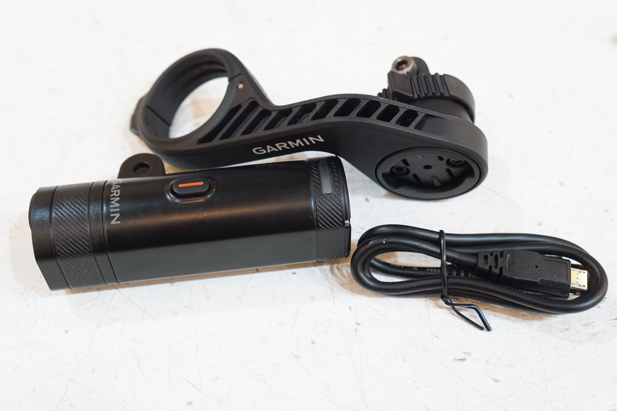 GARMIN 「ガーミン」 VARIA UT800 フロントライト / バイチャリ浦和ベース