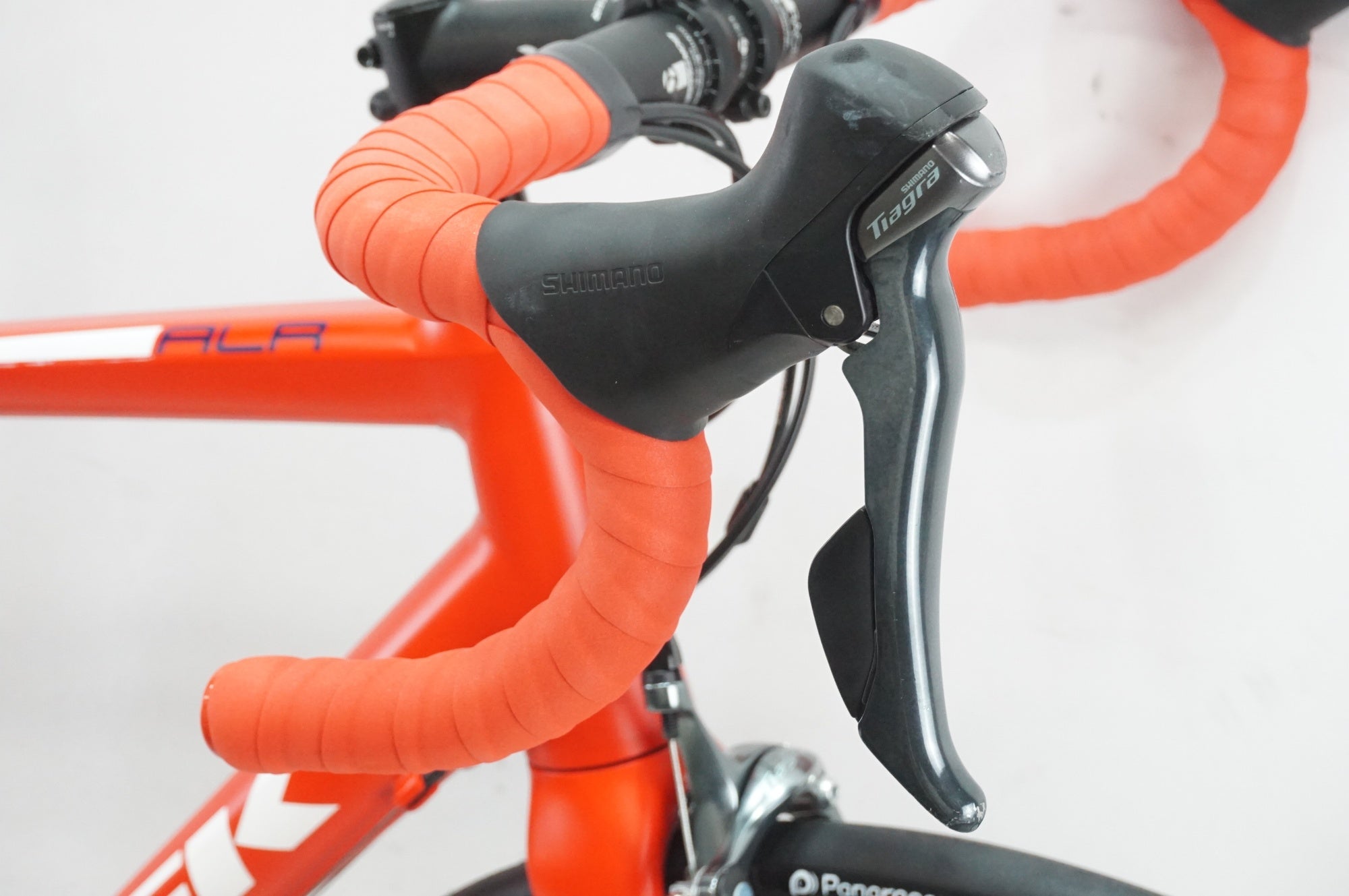 TREK 「トレック」 EMONDA ALR 4 2016年モデル ロードバイク / 大宮店