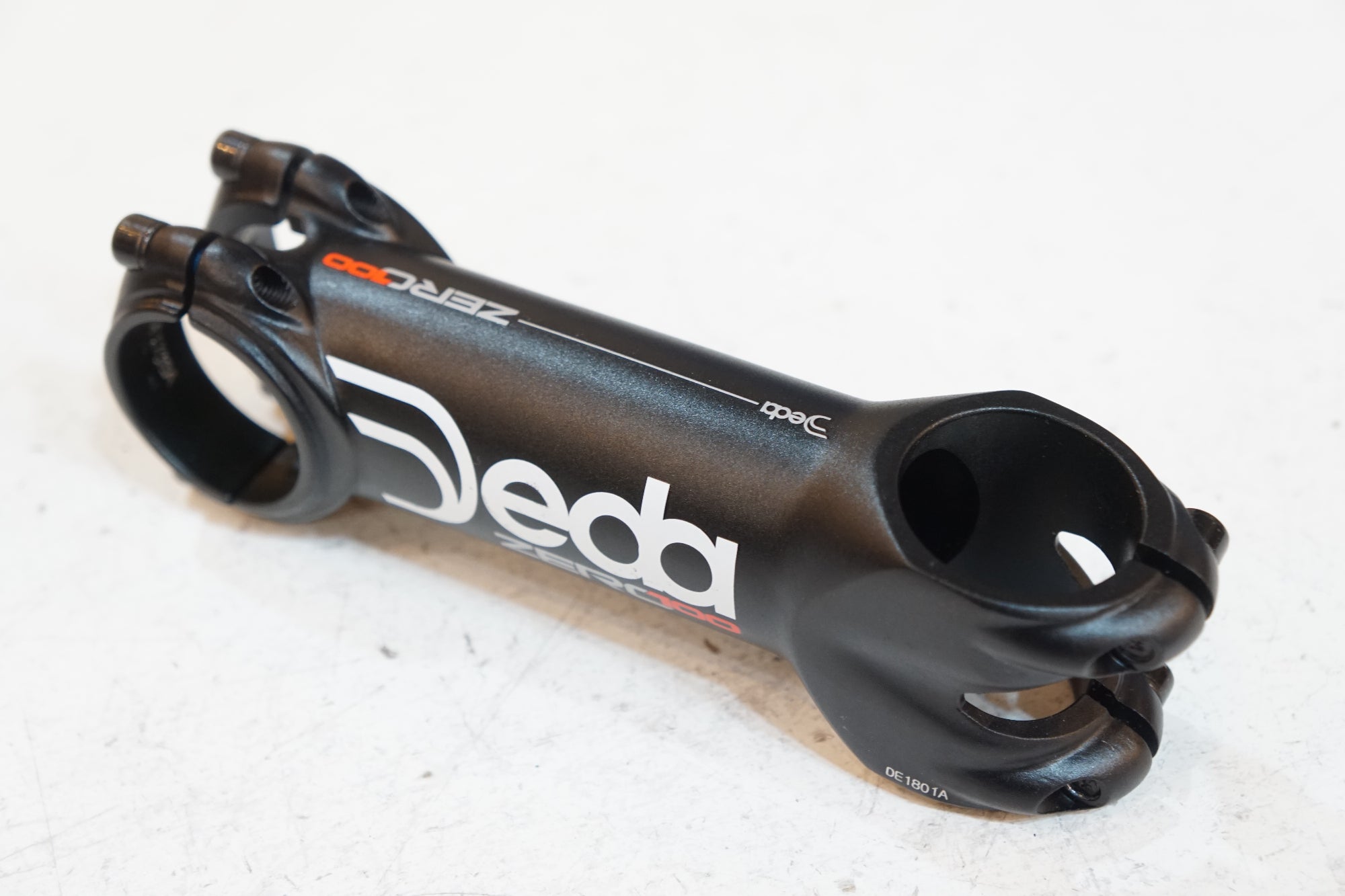 DEDA 「デダ」 ZERO100 φ31.7 110mm 82° ステム / バイチャリ浦和ベース