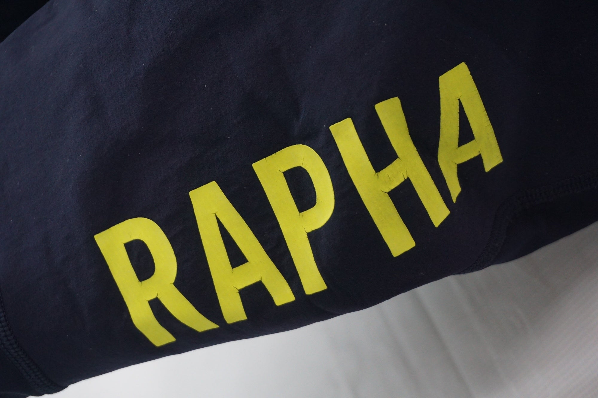 RAPHA 「ラファ」 PRO TEAM THERMAL Sサイズ ビブショーツ / 阪急塚口店