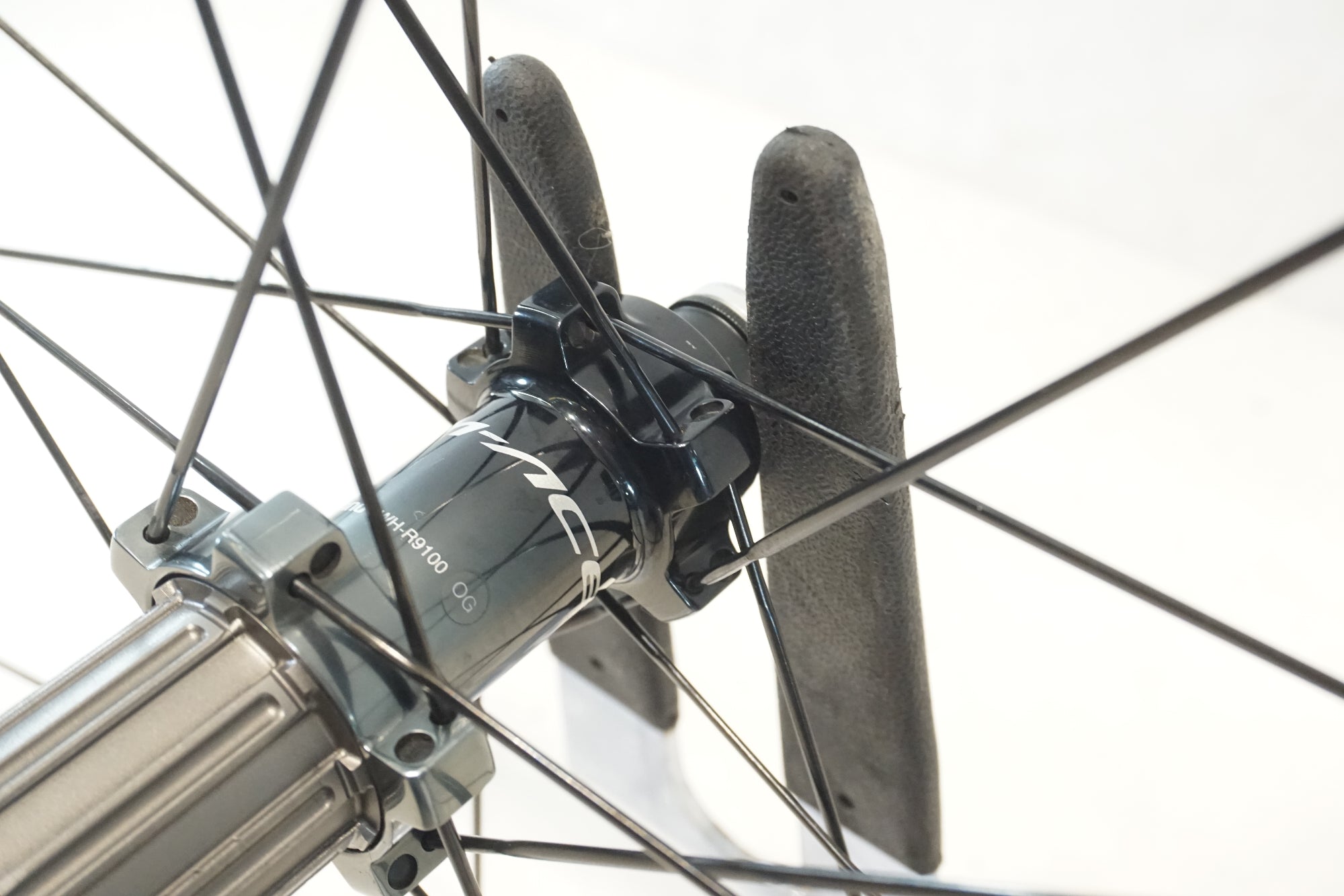 SHIMANO 「シマノ」 DURA-ACE WH-R9100 C24 シマノ11速 ホイールセット SHIMANO 「シマノ」 DURA-ACE WH-R9100 C24 シマノ11速 ホイールセット