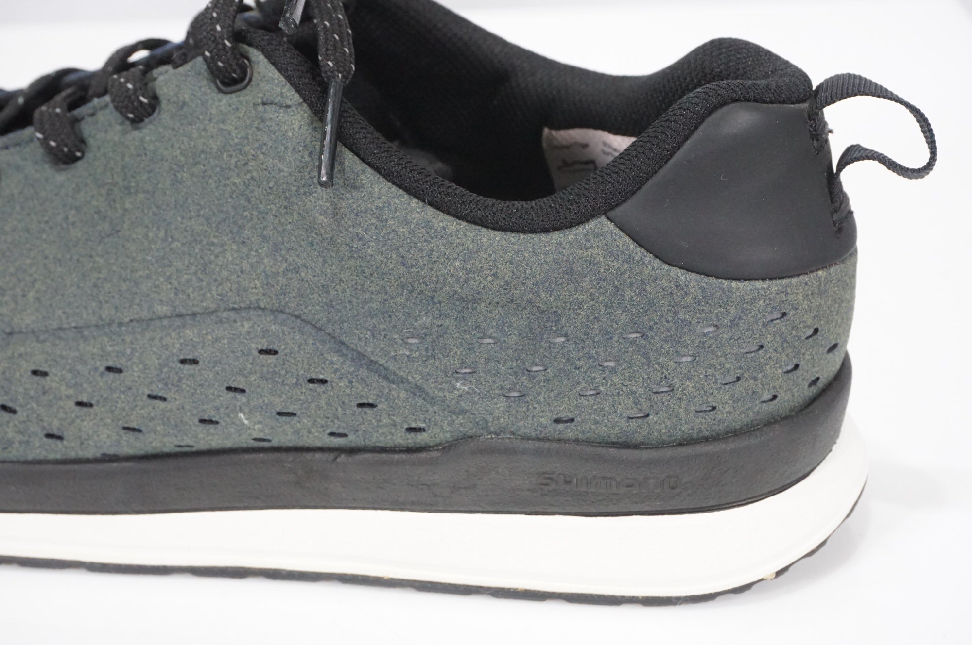 SHIMANO 「シマノ」 SH-CT500-SN 24.5cm シューズ / AKIBA店