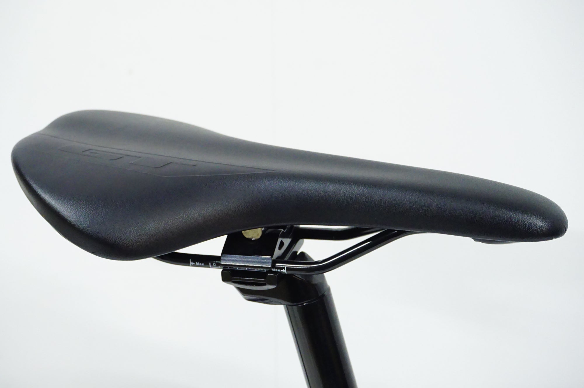 tour de sangria-la ms8100-rd 自転車 ロードバイク tour de sangria-la ms8100-rd 自転車 ロードバイク tour de