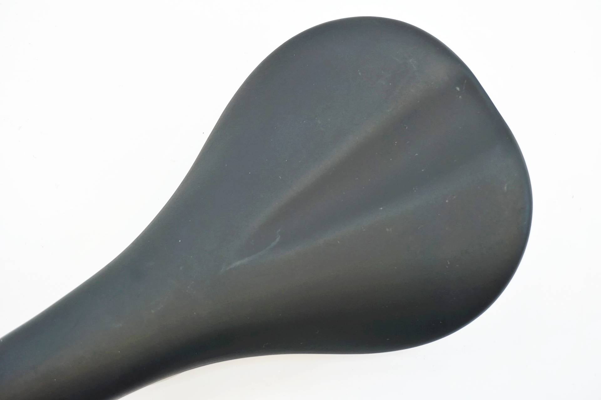 FABRIC 「ファブリック」 SCOOP RACE SHALLOW サドル / 有明ガーデン店