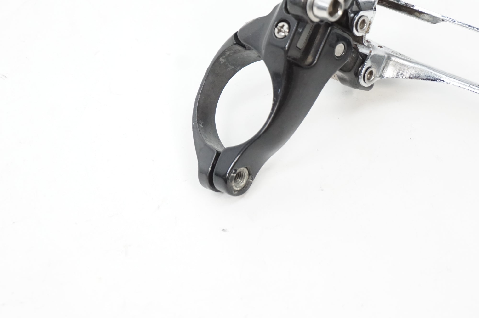 SHIMANO 「シマノ」  105 FD-5600 フロントディレイラー / 川越店