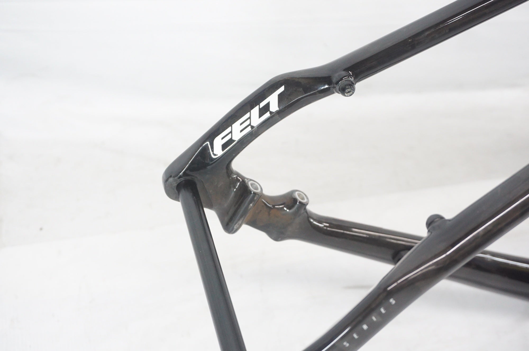 FELT 「フェルト」 VR ADVANCED 2021年モデル フレームセット / 阪急塚口店
