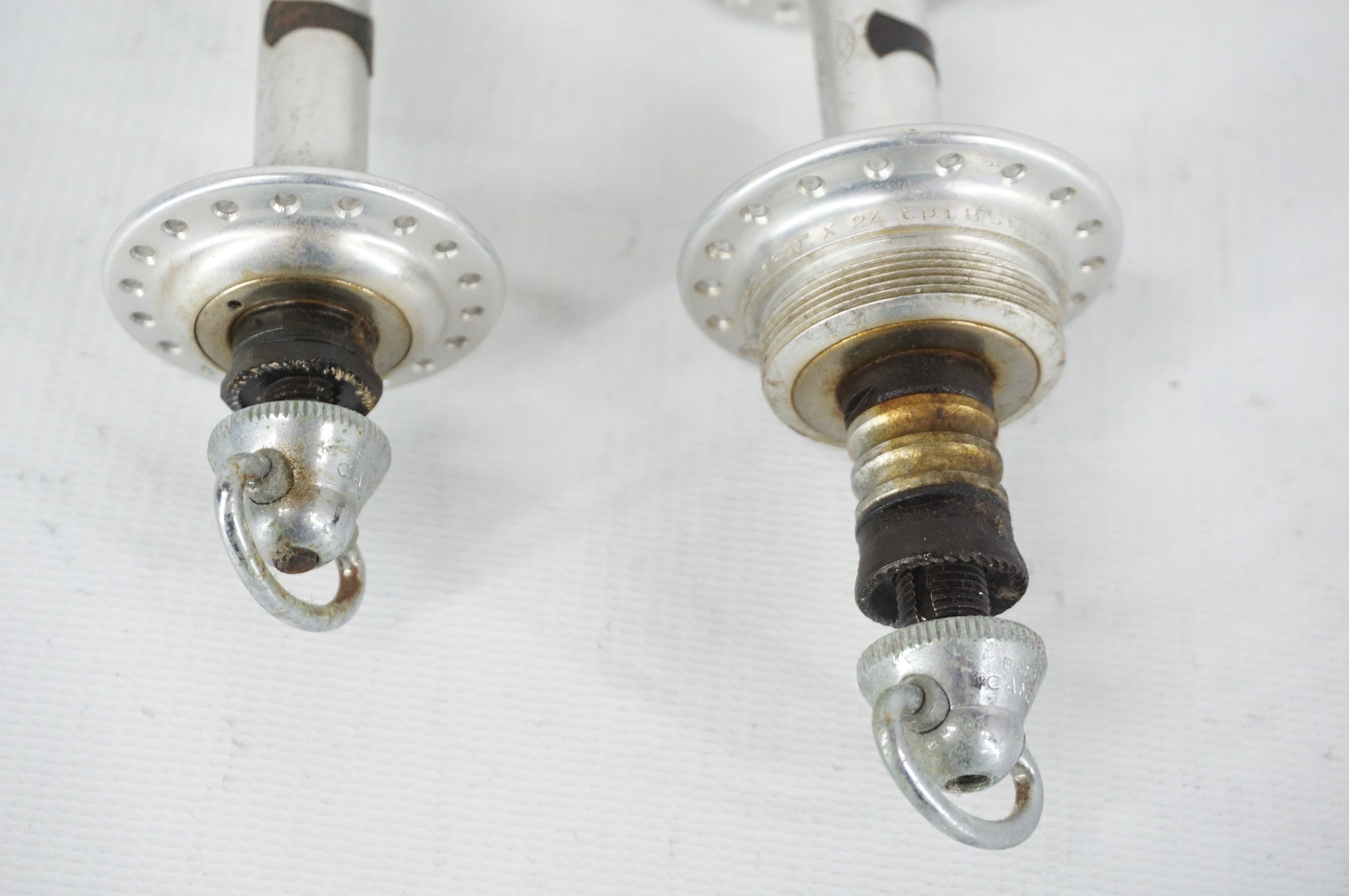 CAMPAGNOLO 「カンパニョーロ」 NUOVO RECORD ハブセット / 阪急塚口店