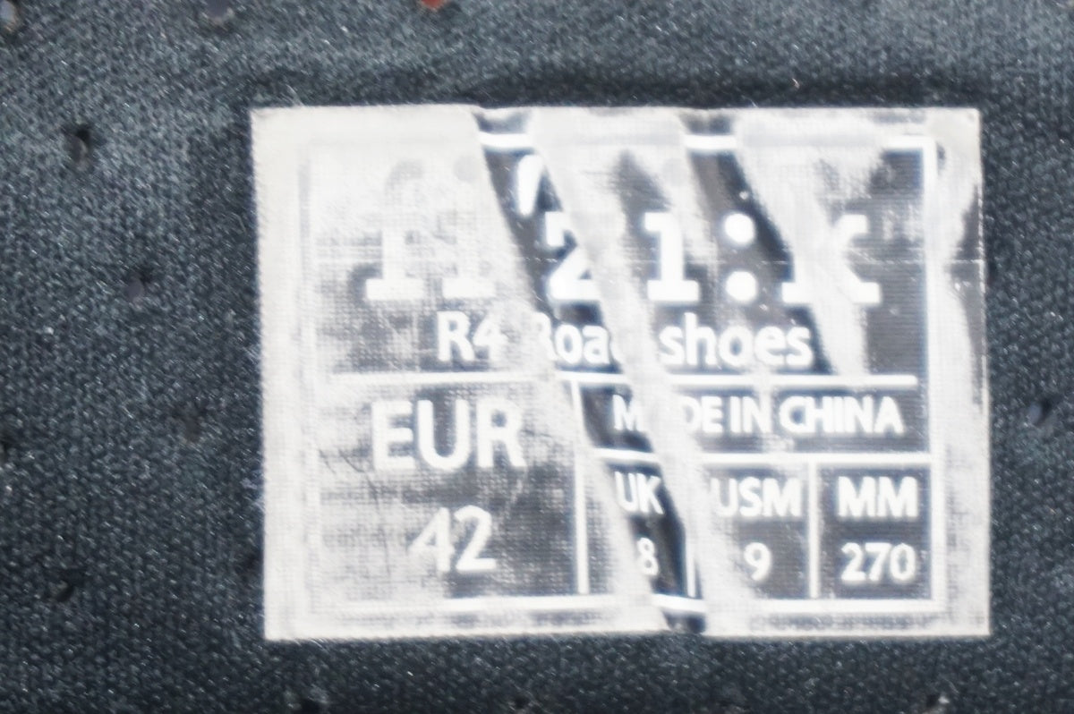 FIZIK 「フィジーク」 R4 ROAD SHOES 42サイズ シューズ / バイチャリ世田谷店