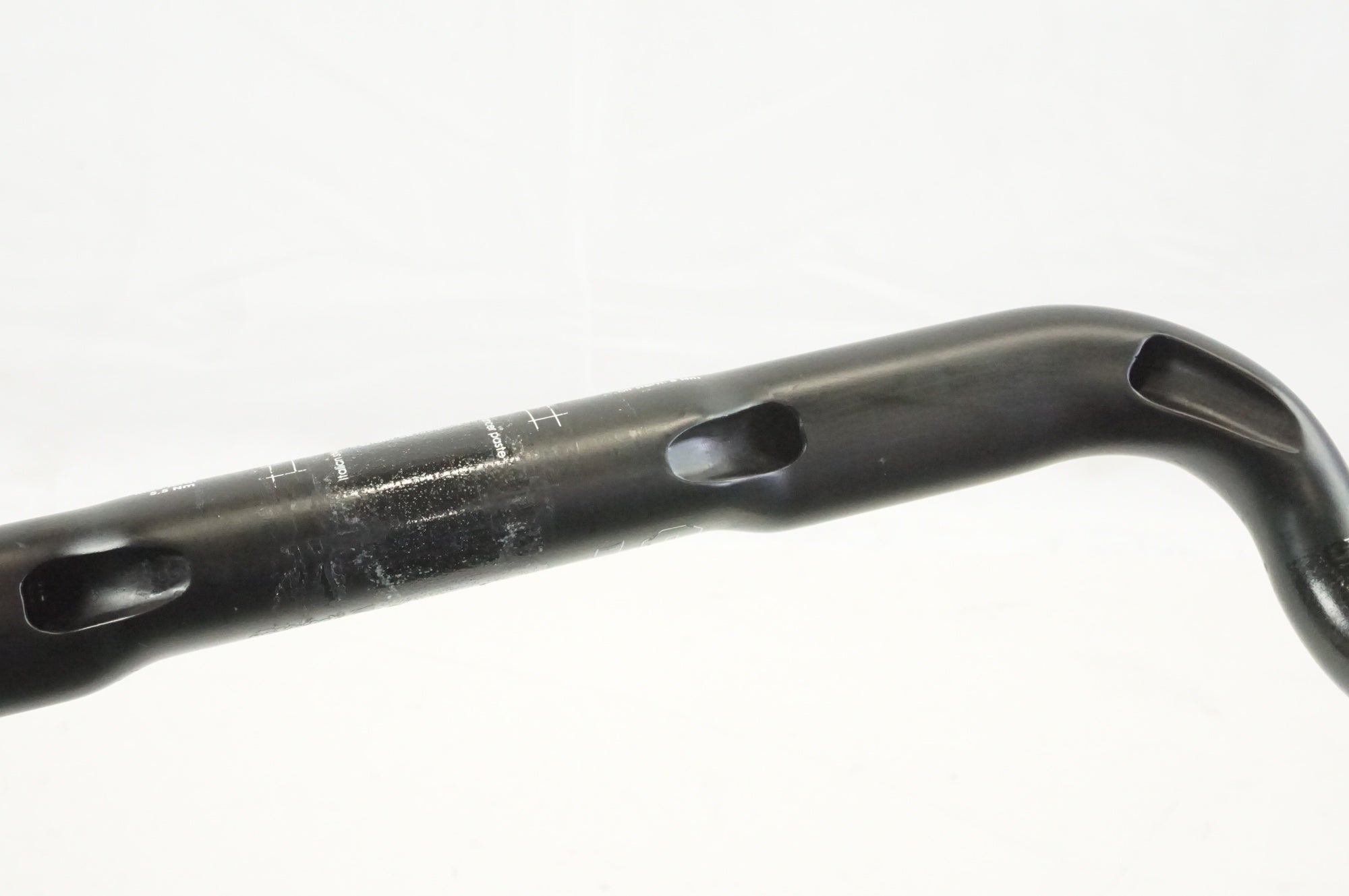 3T 「スリーティー」 ERGONOVA TEAM φ31.8 380mm ハンドル