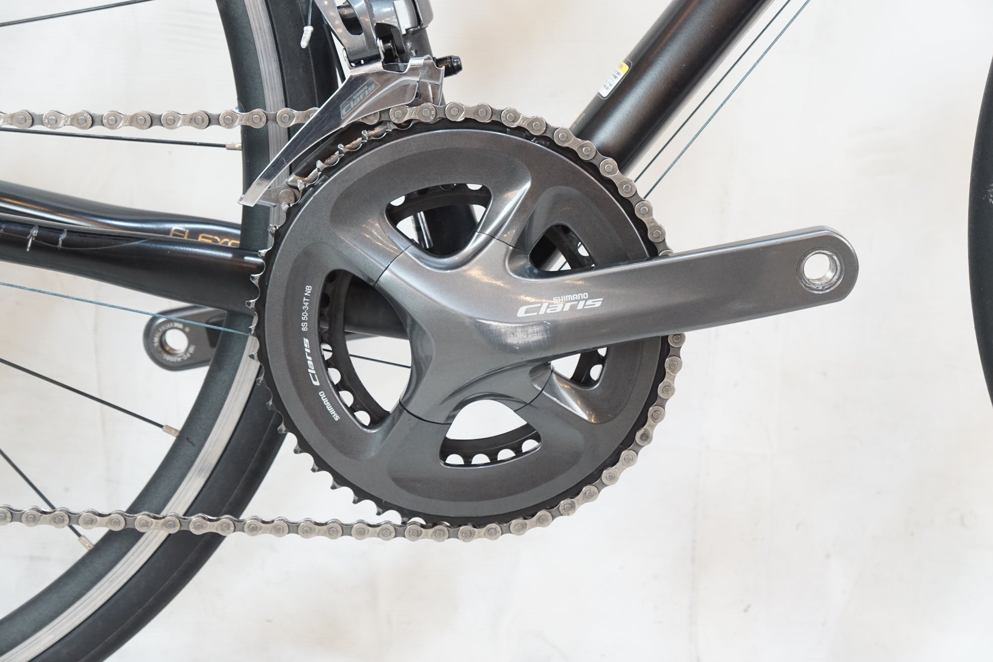 NESTO 「ネスト」 FALAD PRO 2021年モデル ロードバイク / バイチャリ浦和ベース