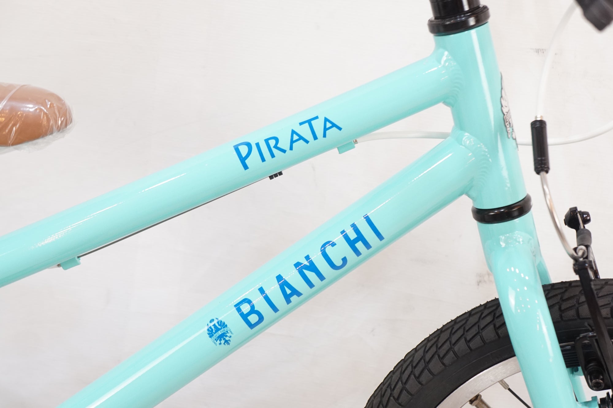 BIANCHI 「ビアンキ」 PIRATA16 2022年モデル 16インチ キッズバイク BIANCHI 「ビアンキ」 PIRATA16 2022年モデル 16インチ キッズバイク