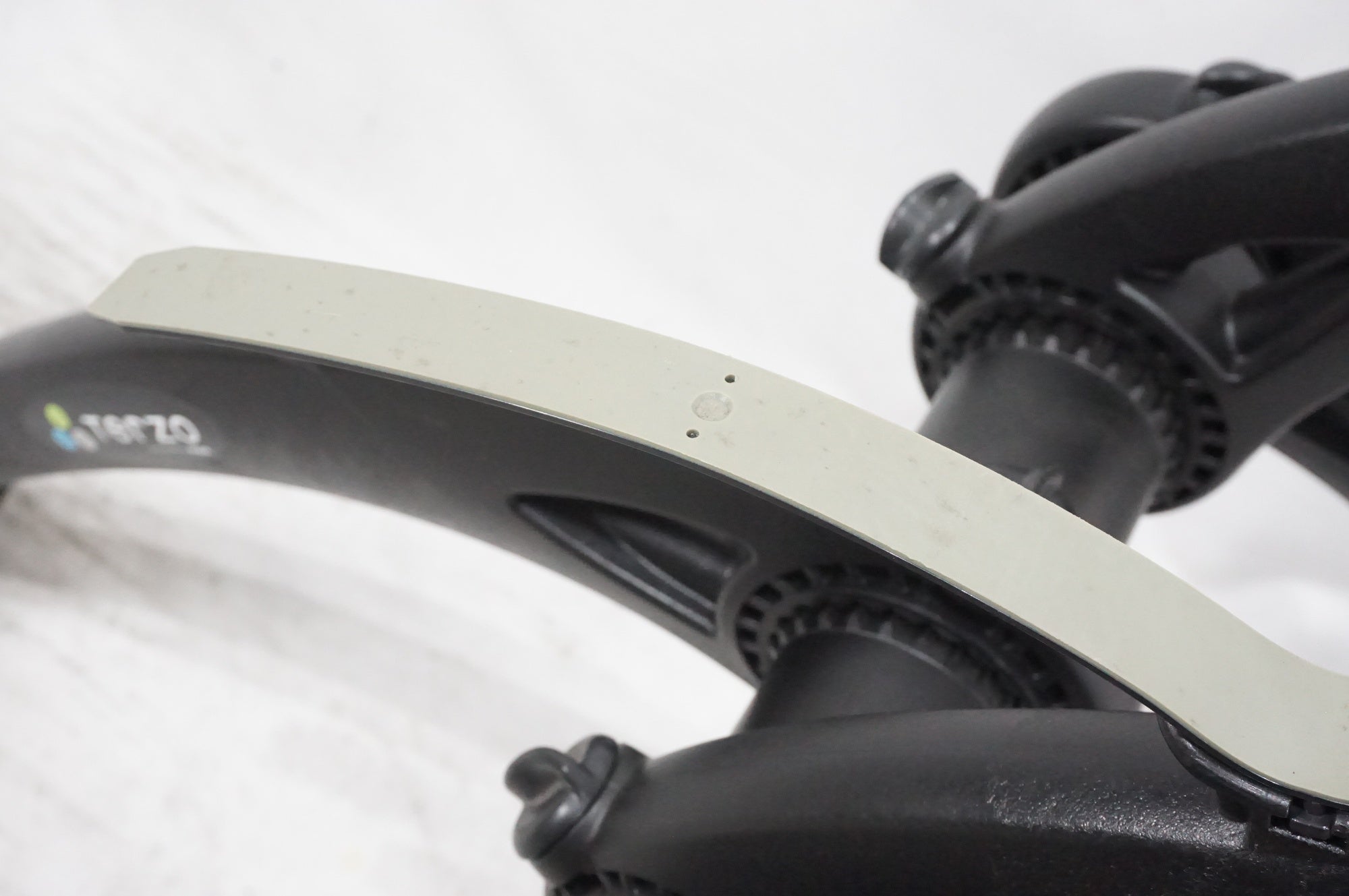 TERZO 「テルッツォ」 EC16BK サイクルキャリア / AKIBA店