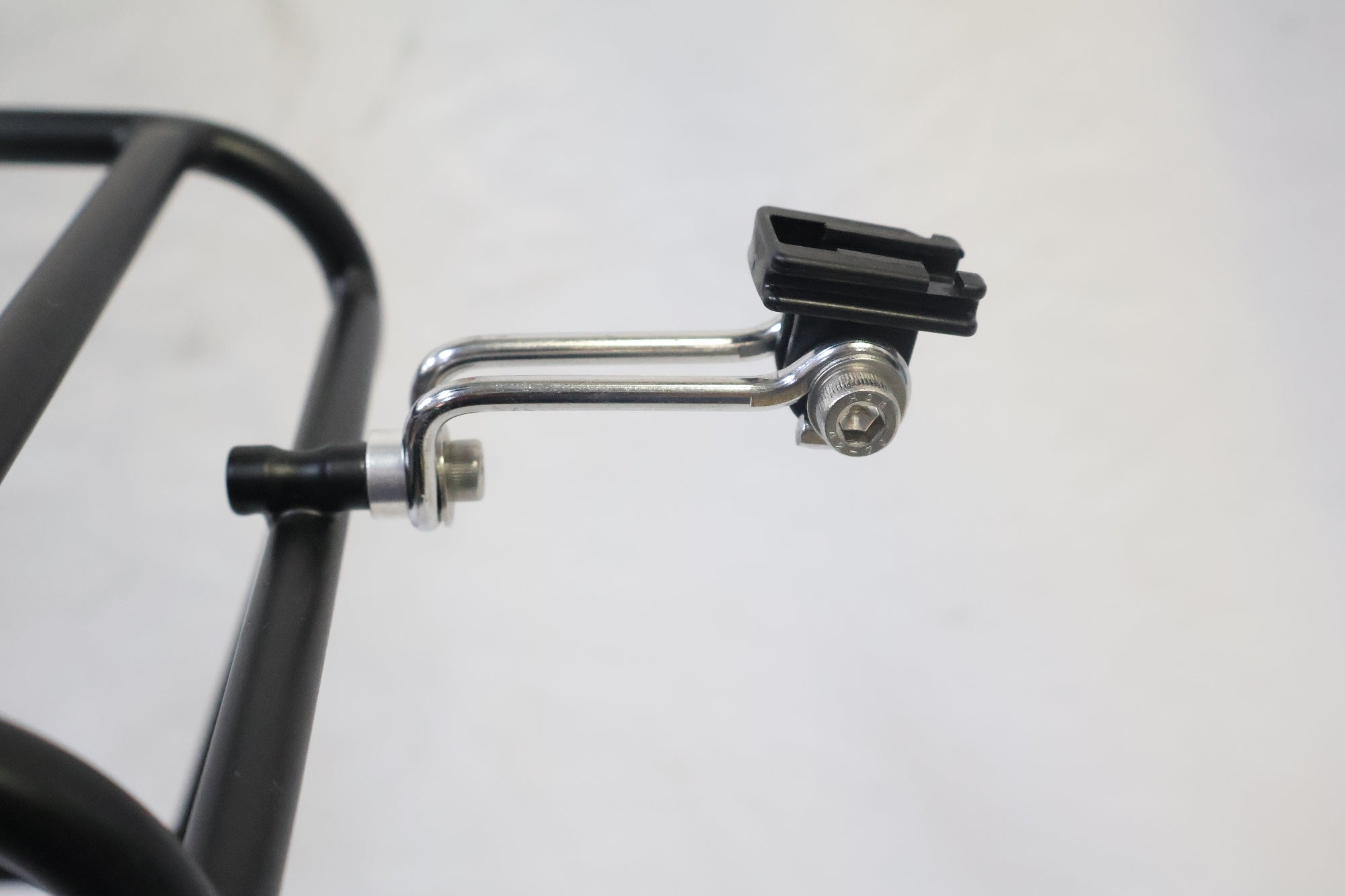 SURLY 「サーリー」 NICE RACK FRONT BLACK フロントキャリア / 高知店