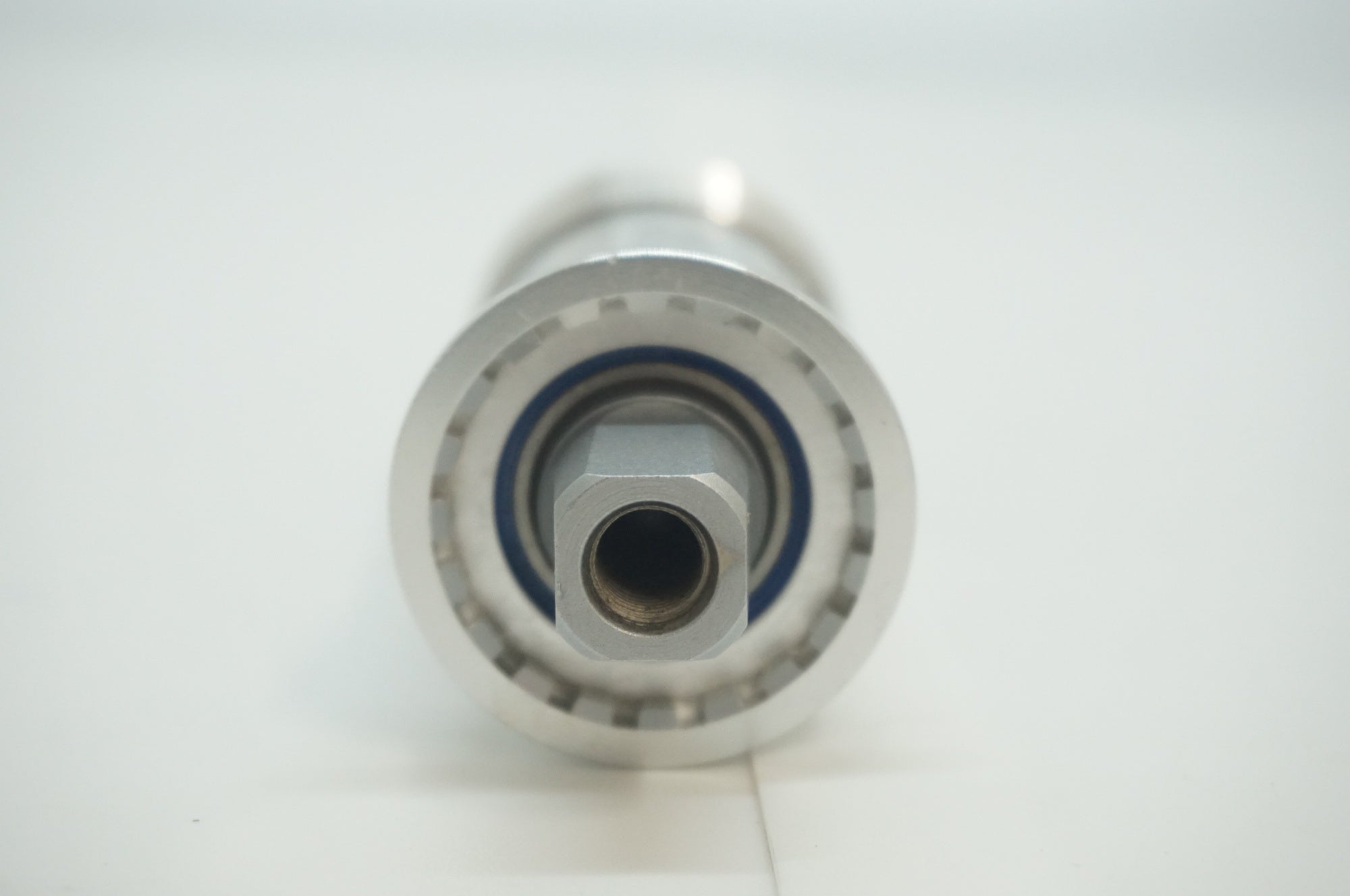 TANGE 「タンゲ」 LN7922 ボトムブラケット / 福岡店