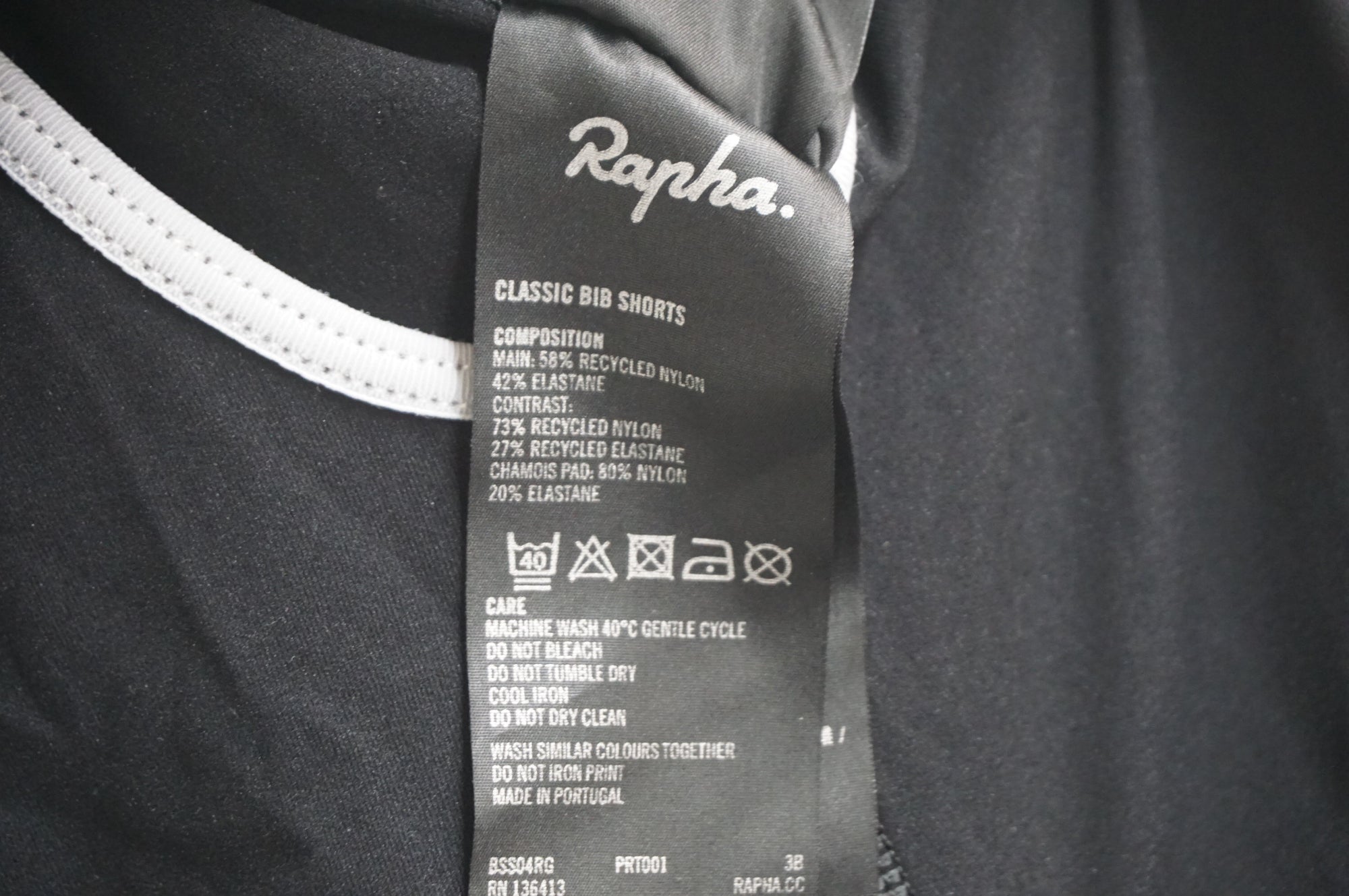 RAPHA 「ラファ」 CLASSIC BIB SHORTS Lサイズ メンズ ビブショーツ / 福岡店
