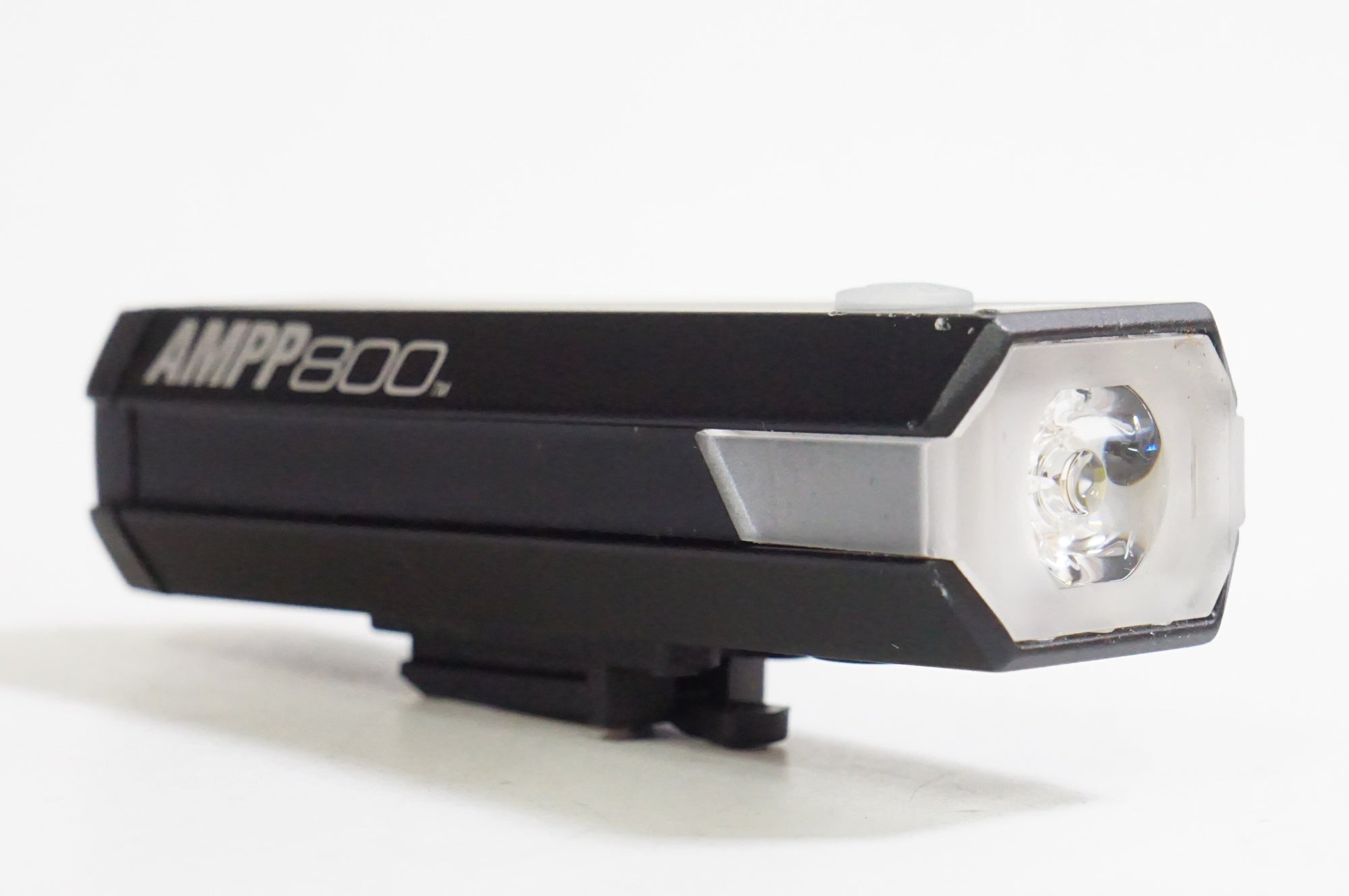 CATEYE 「キャットアイ」 AMPP800 HL-EL088RC フロントライト / 熊谷本店